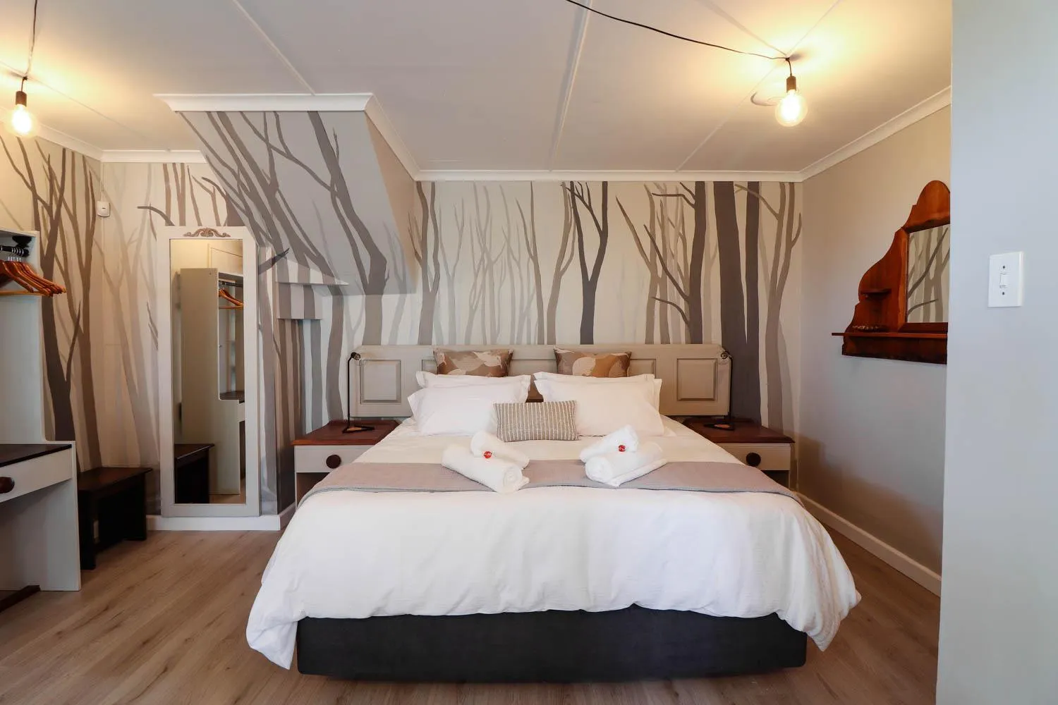 Bedroom, Bed in Arbour1 Guesthouse