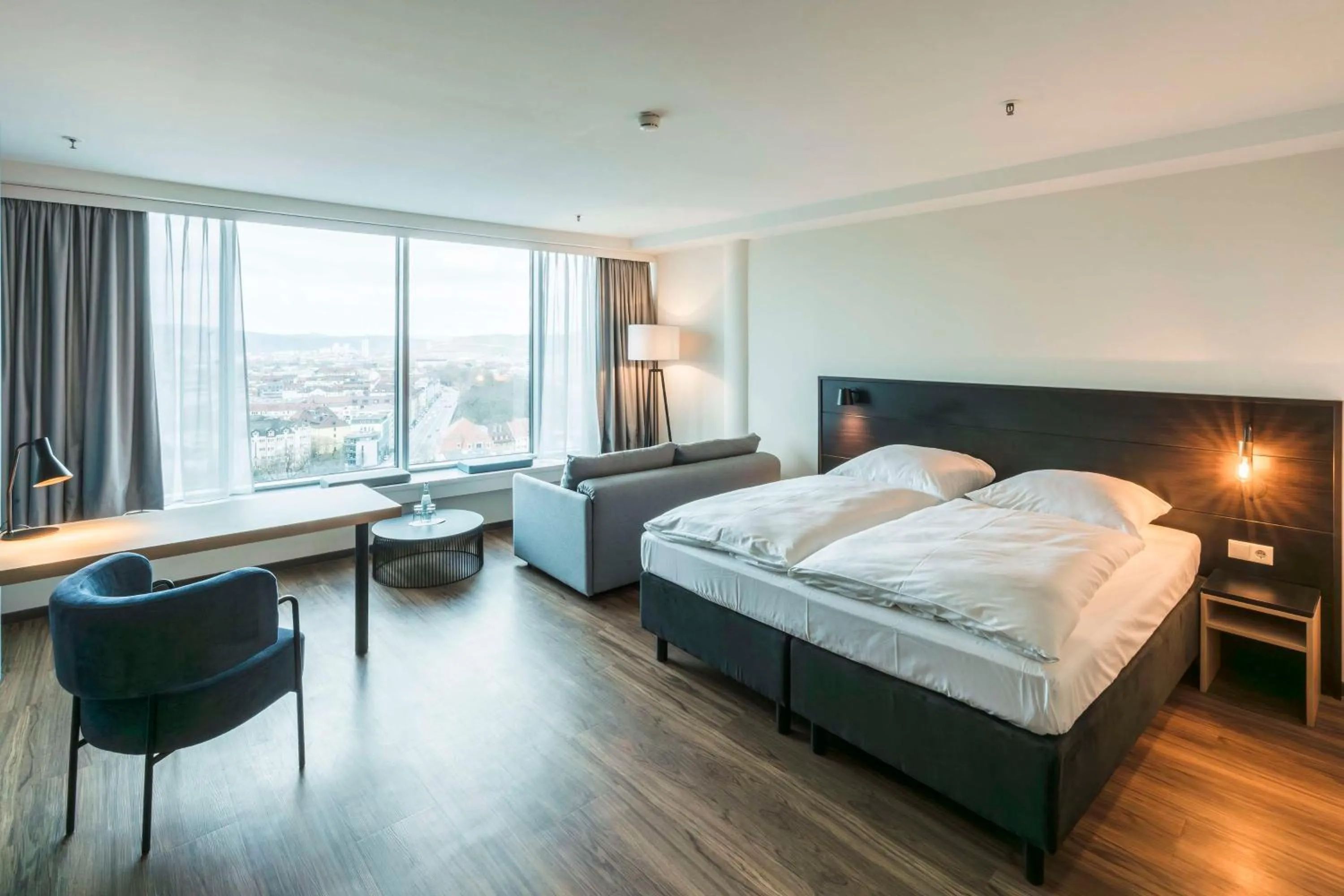 Executive Double Room with City View in Premier Inn Würzburg