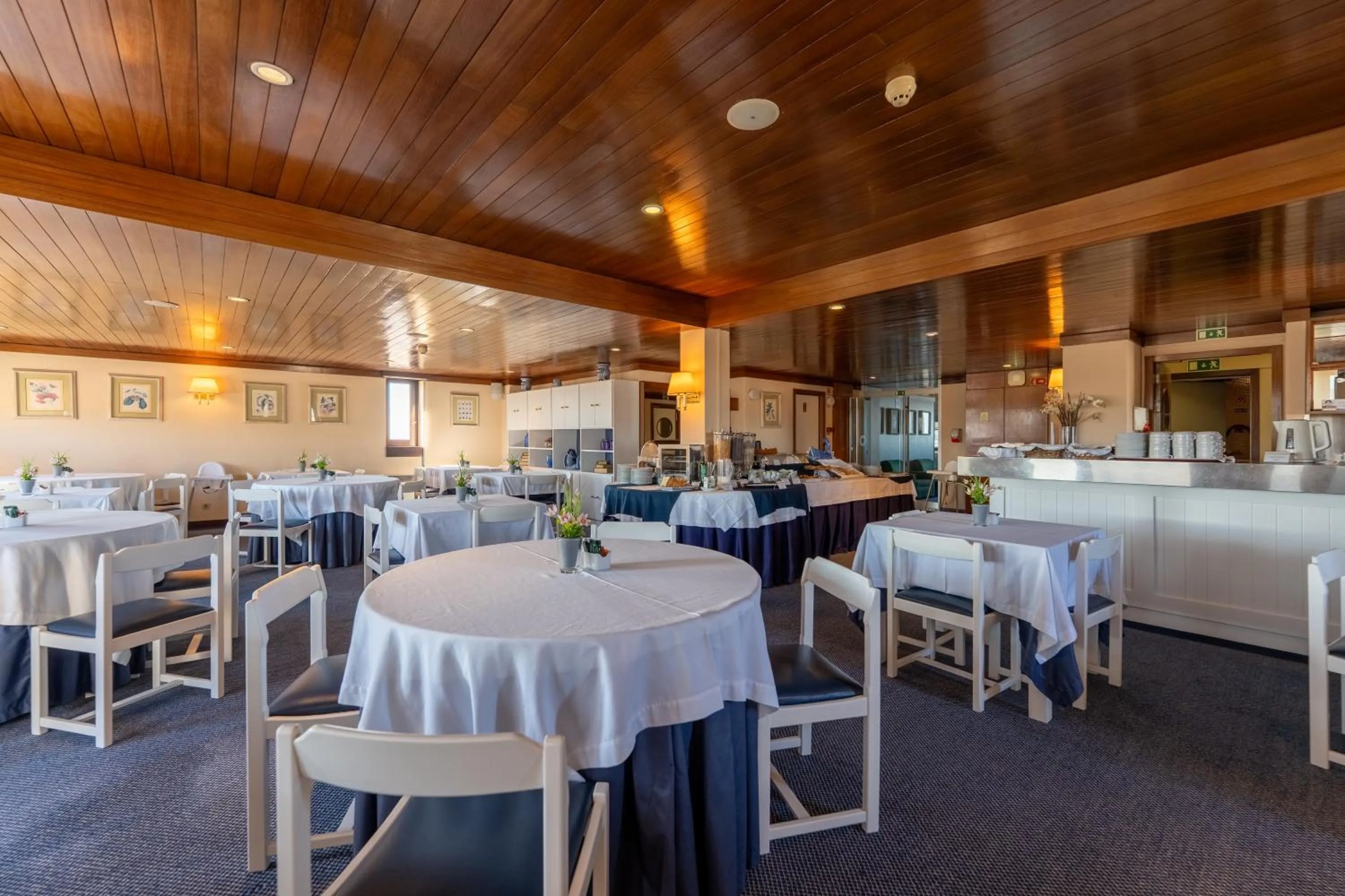 Breakfast in Hotel Apartamento Solverde