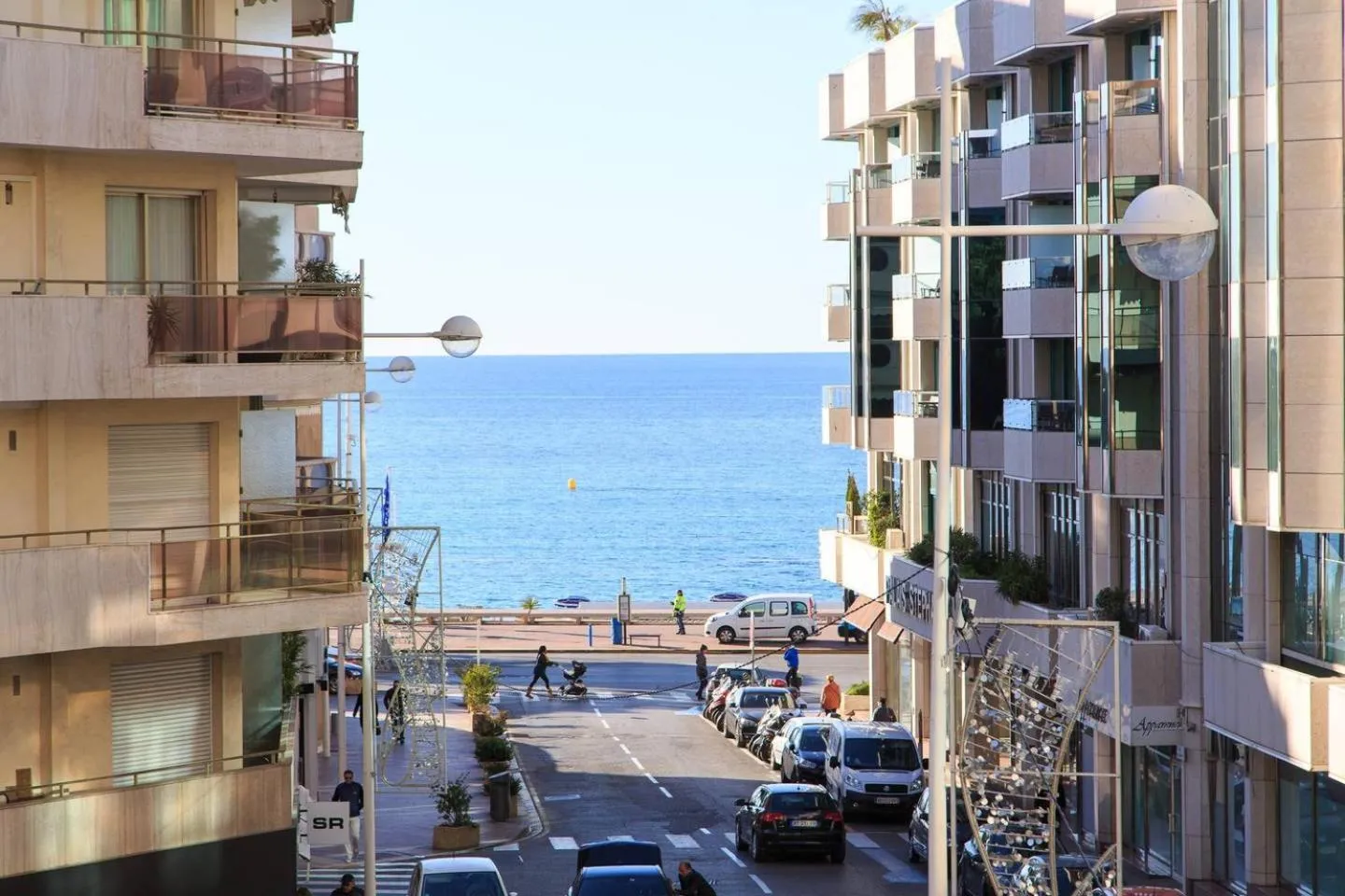 MARRIOTT : 2 BEDS/2 BATHS SEA VIEW