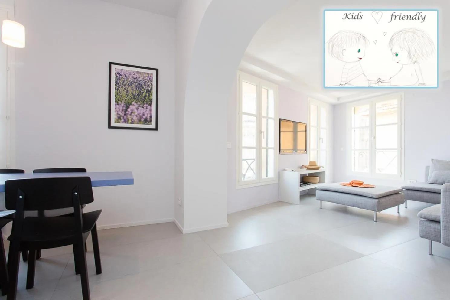 Pure & chic 2beds/2baths in centre!