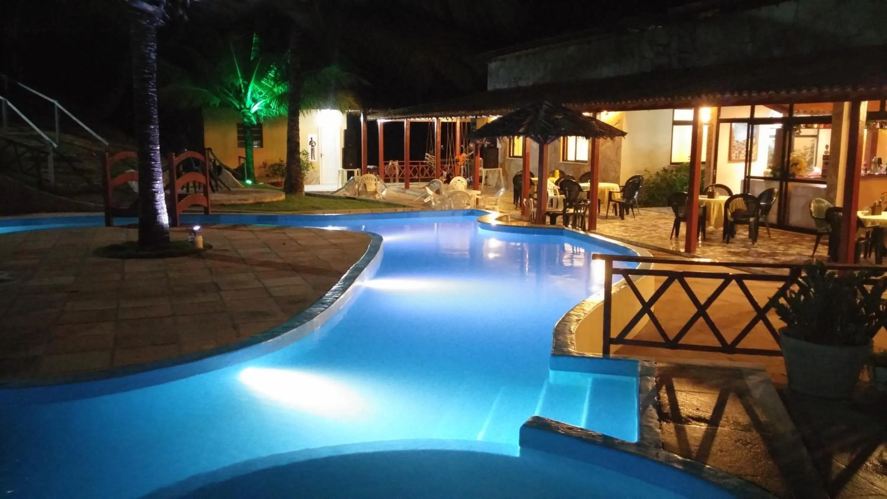 Swimming pool in Hotel Coco Beach