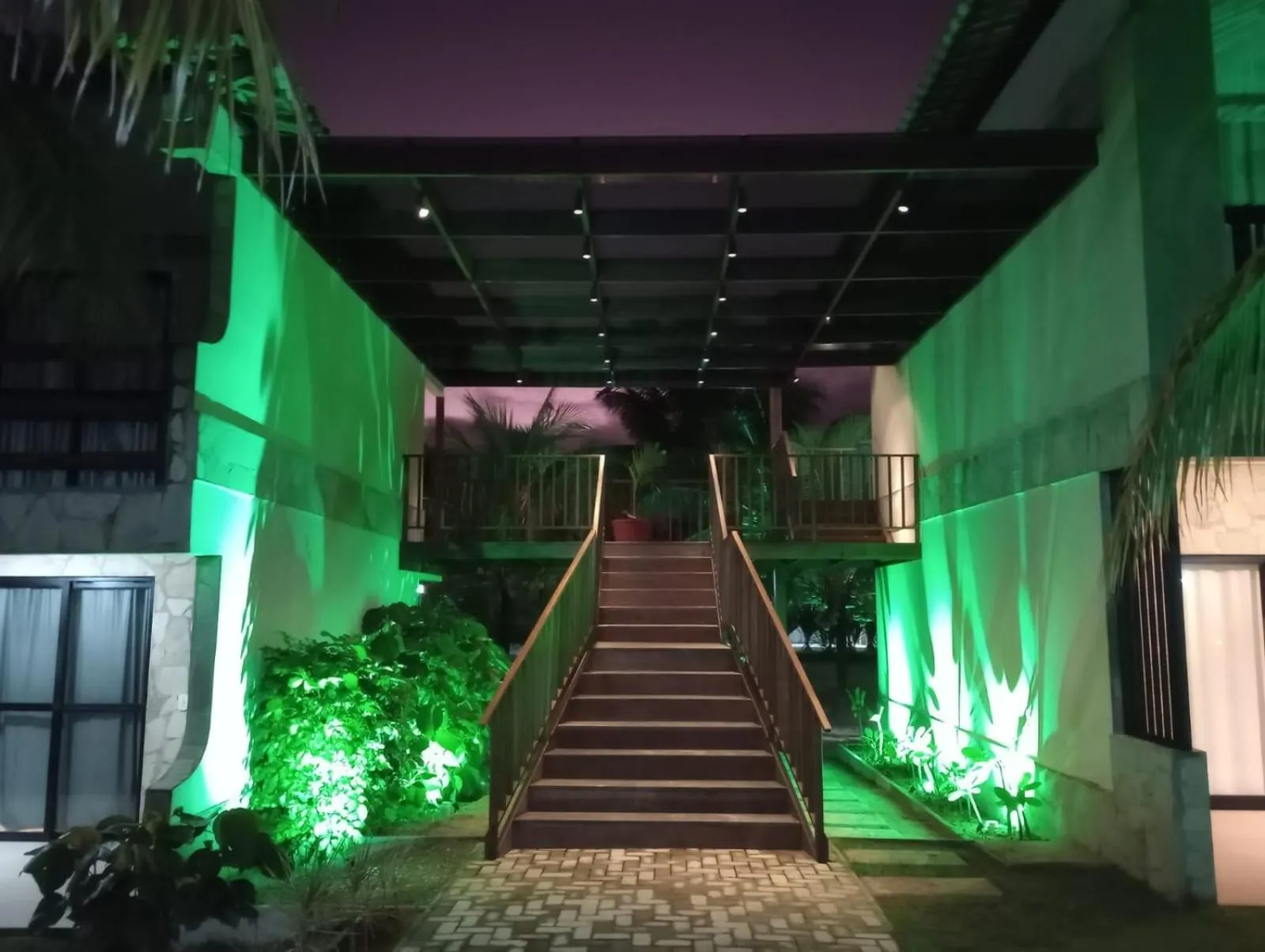 Night in Hotel Coco Beach