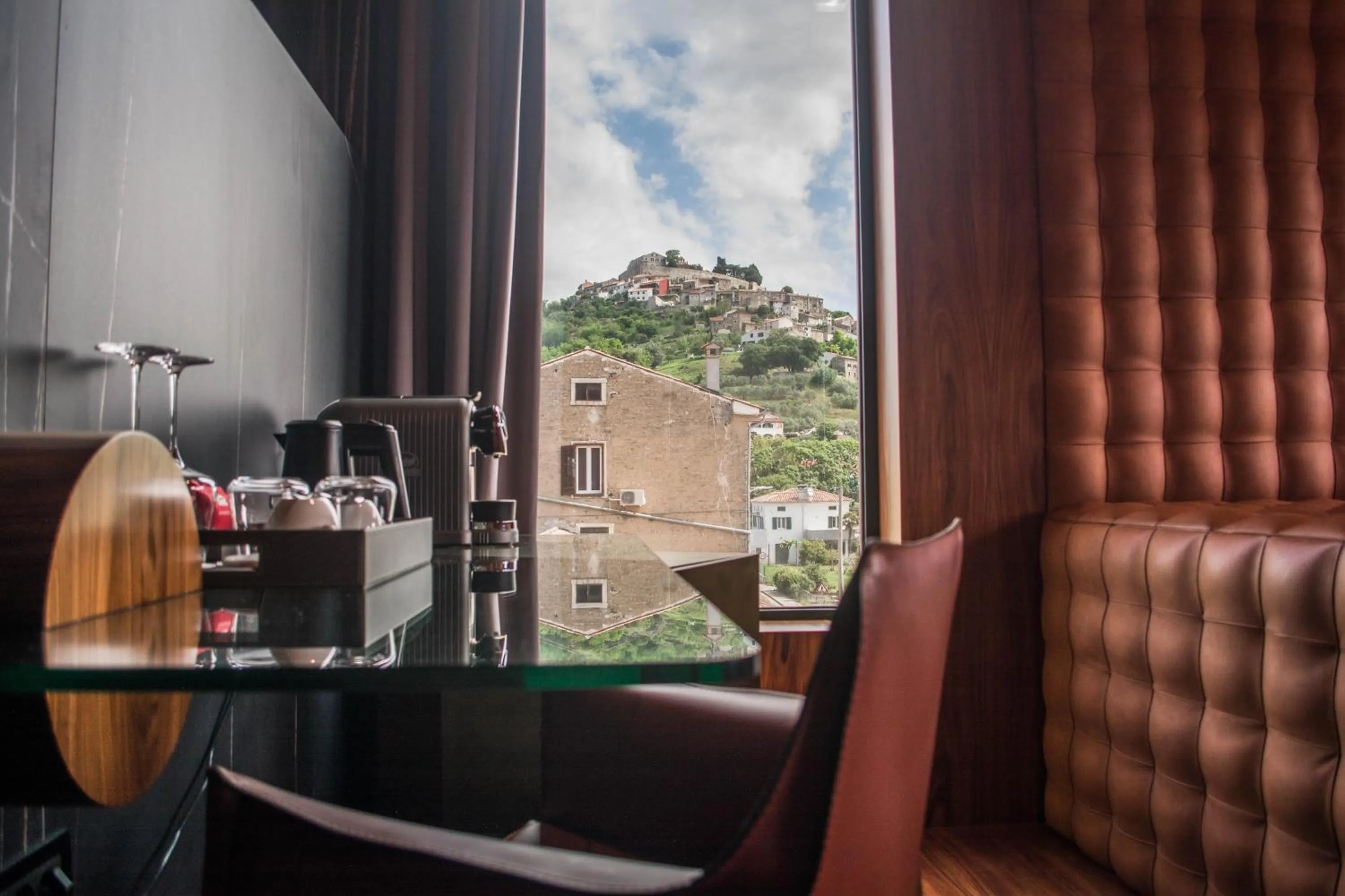 Bedroom in Winery & Design hotel ROXANICH