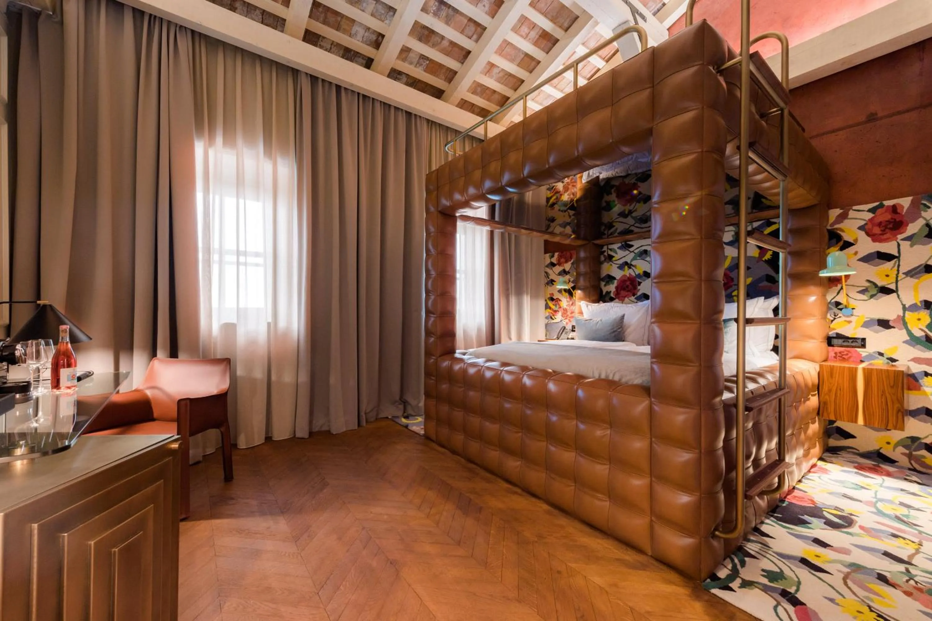 Bedroom, Bed in Winery & Design hotel ROXANICH