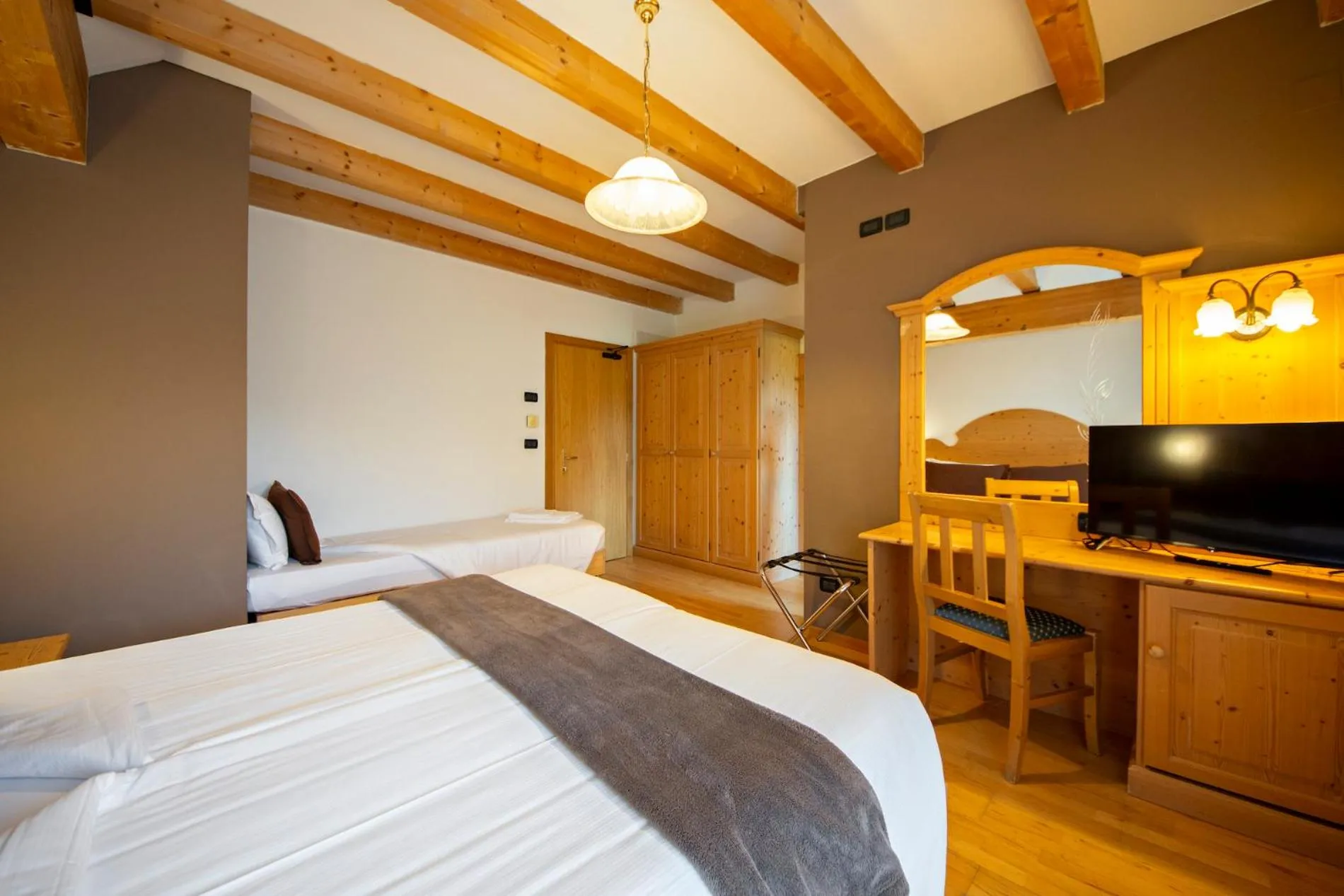 Bedroom, Bed in Hotel Valsorda