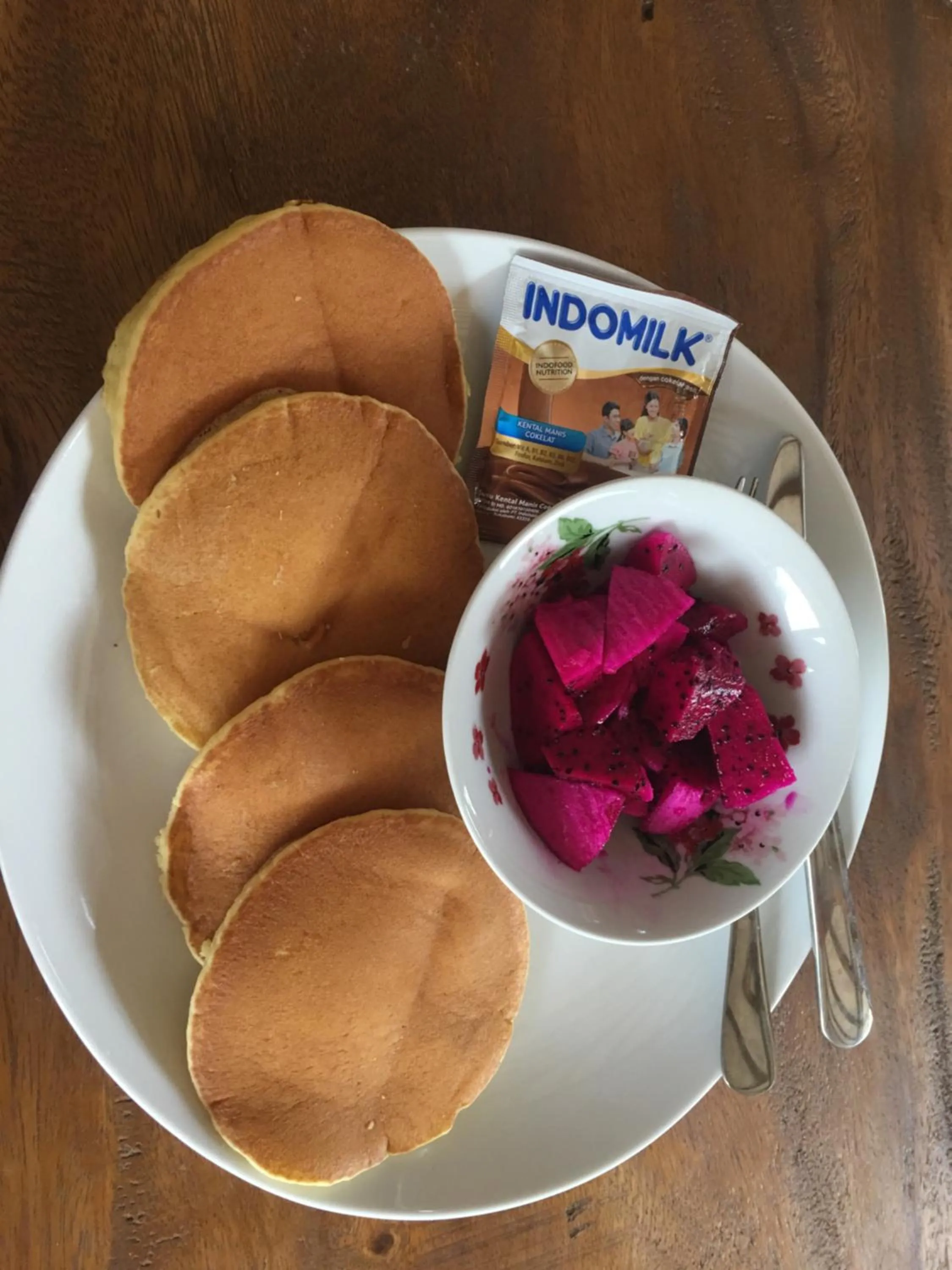 Breakfast in Watukarung Ristu Homestay