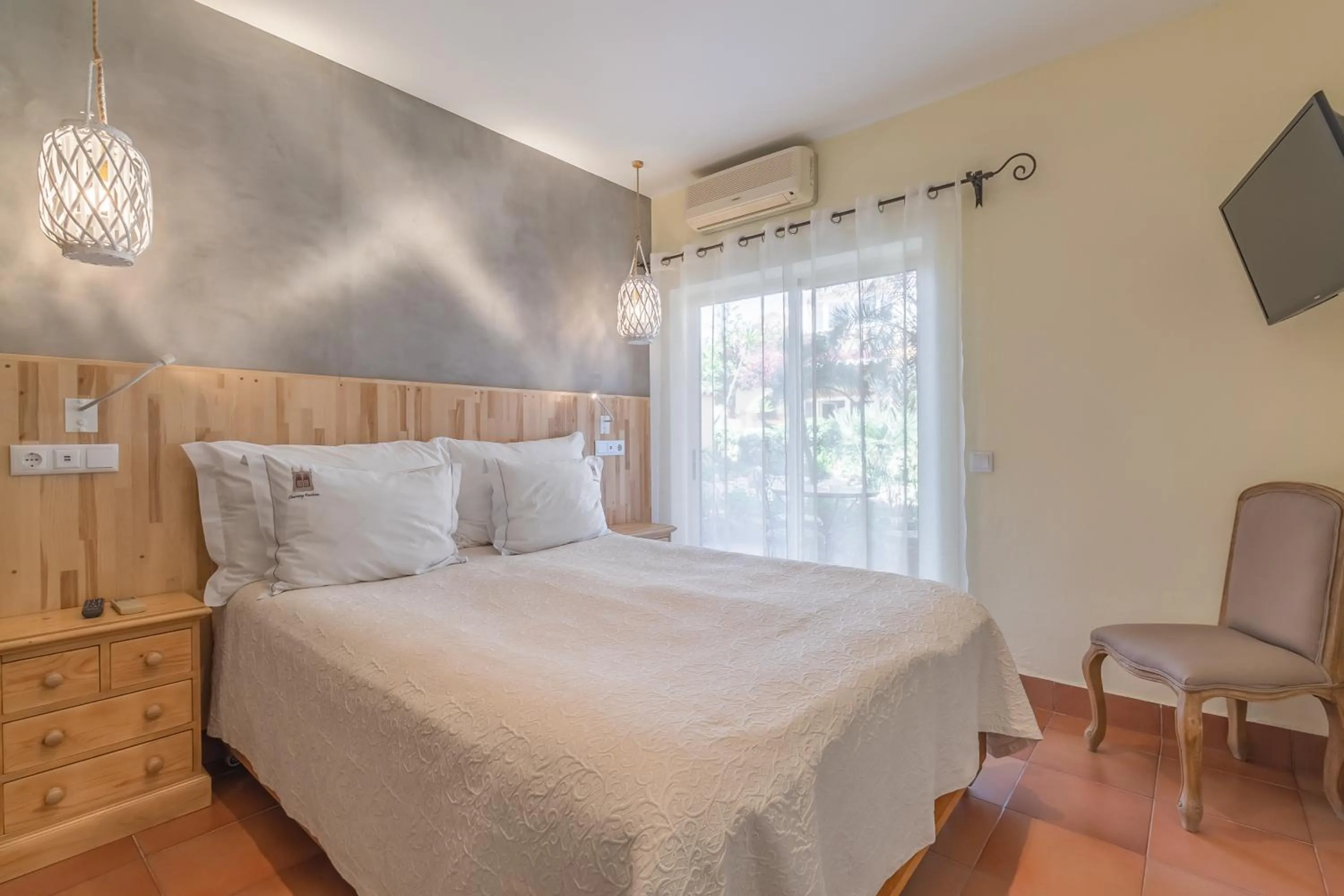 Bed in Villas D. Dinis - Charming Residence (adults only)