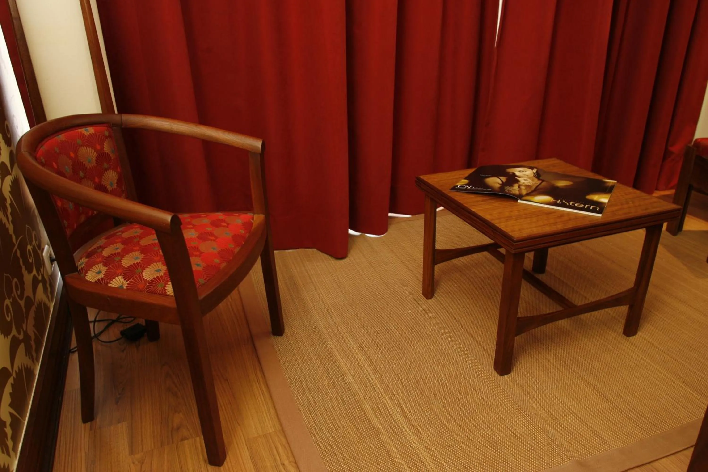 Seating area in Hotel Catedral