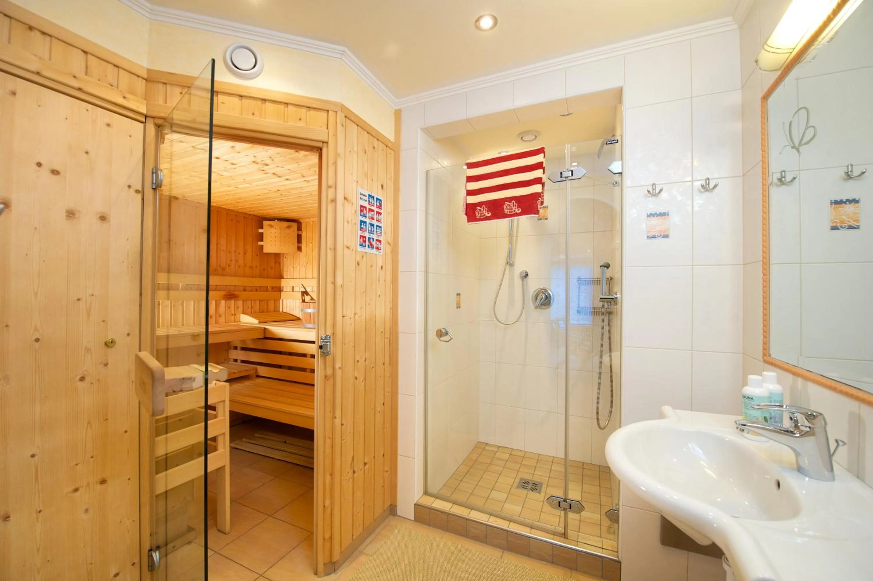 Bathroom in Pension Gabi