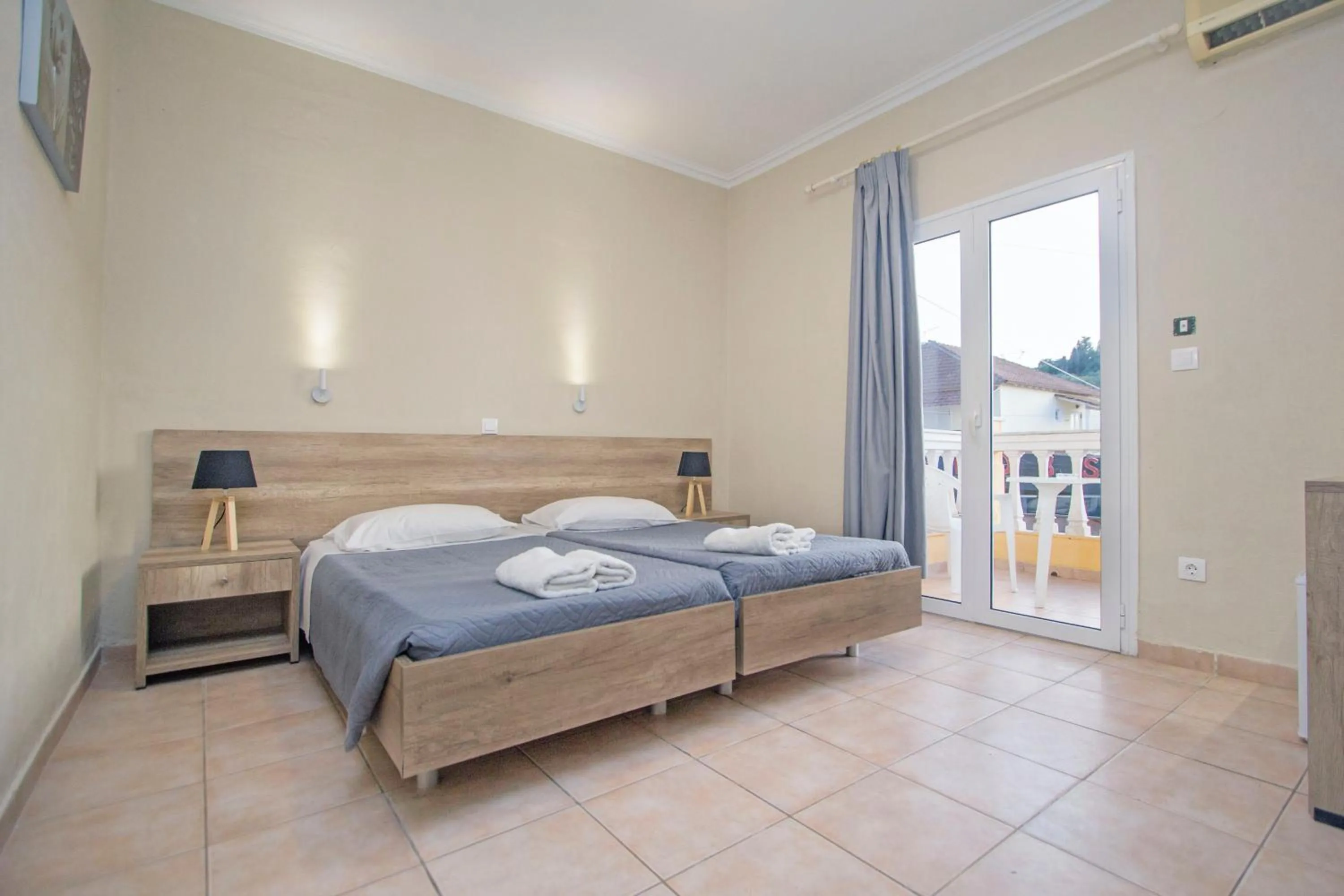 Photo of the whole room in Trabukos Beach Complex