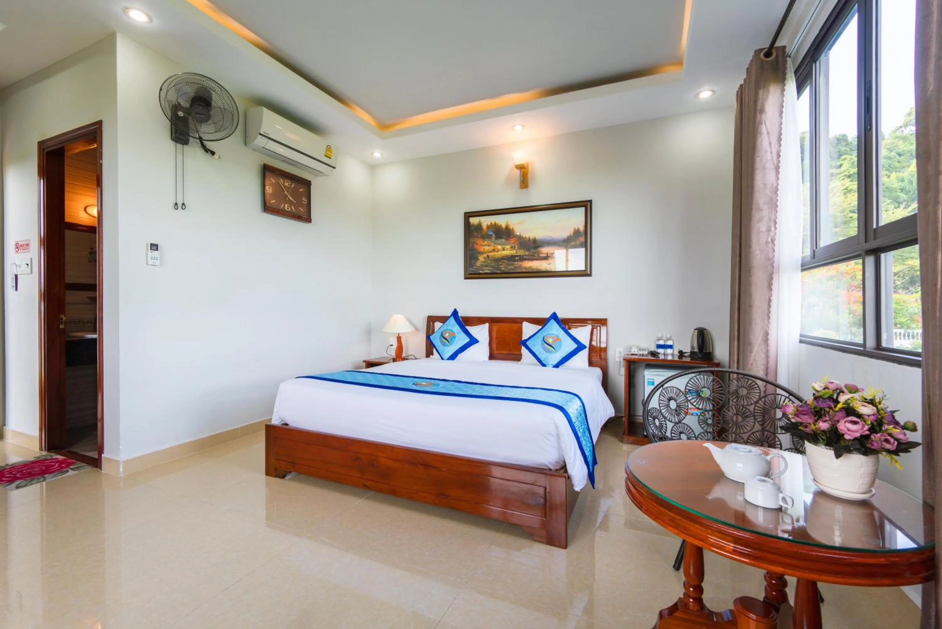 Bed in Quynh Mai Resort