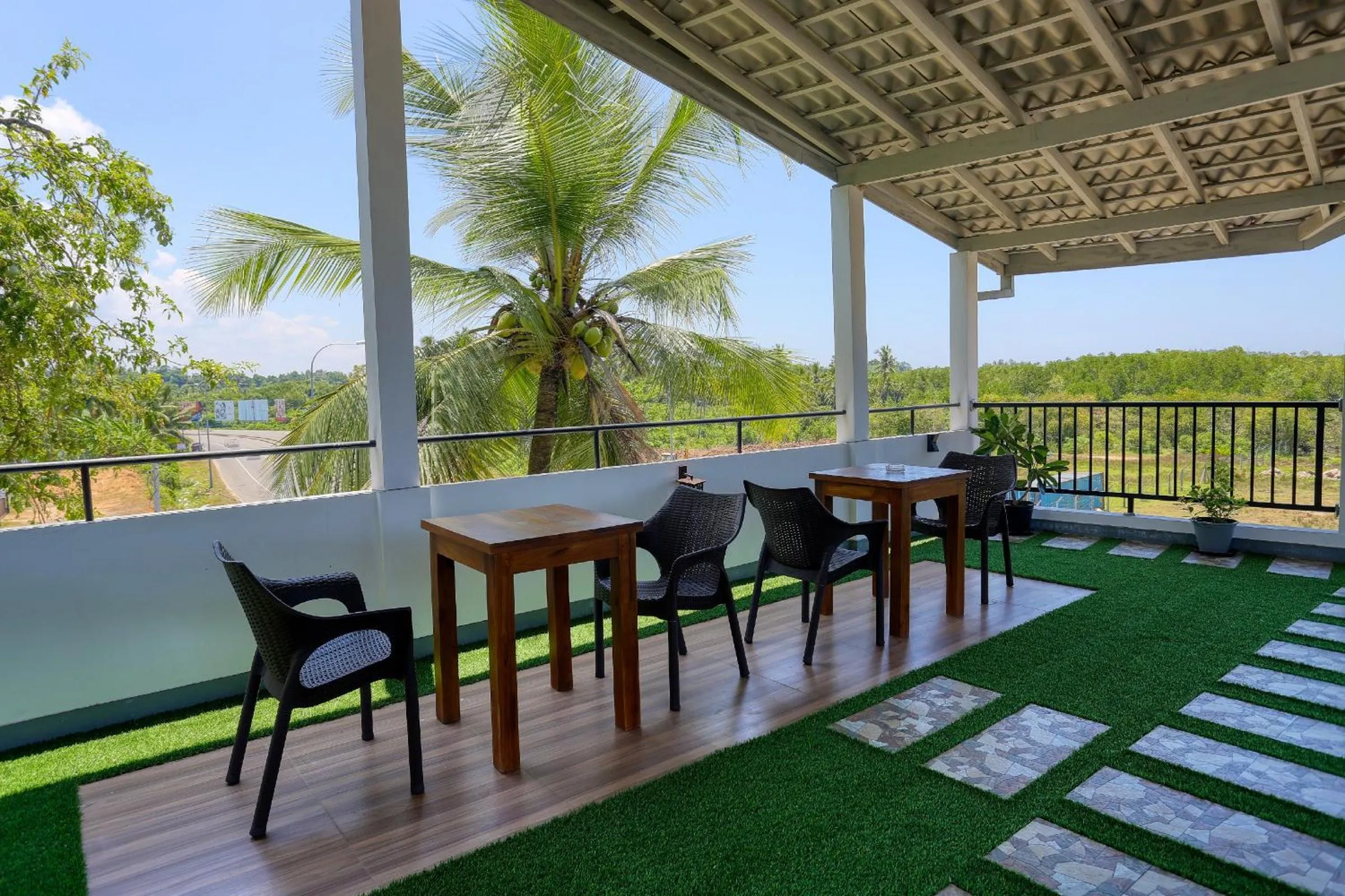 Patio in Shamaz Galle