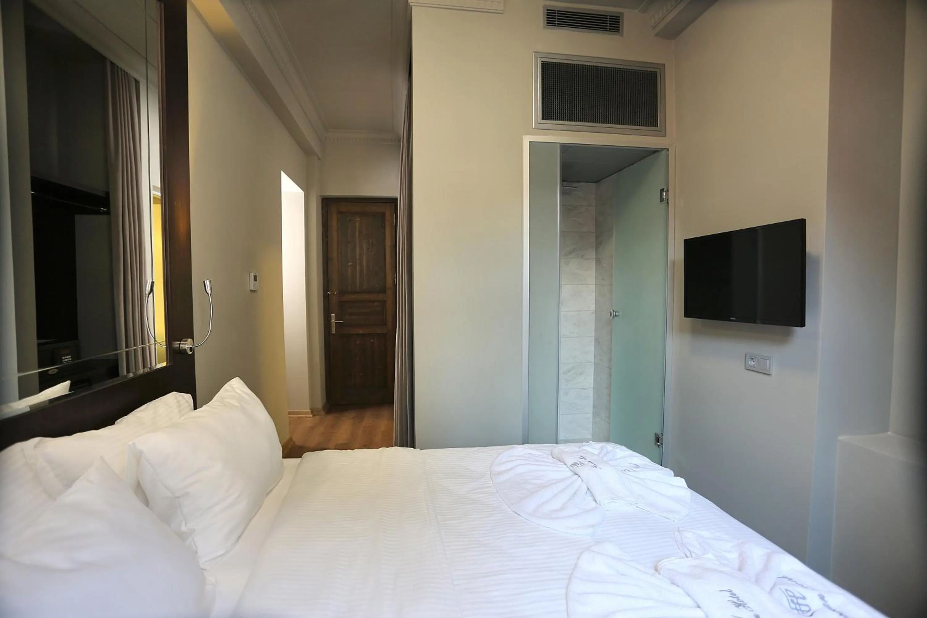 Other, Bed in Ferman Pera Hotel