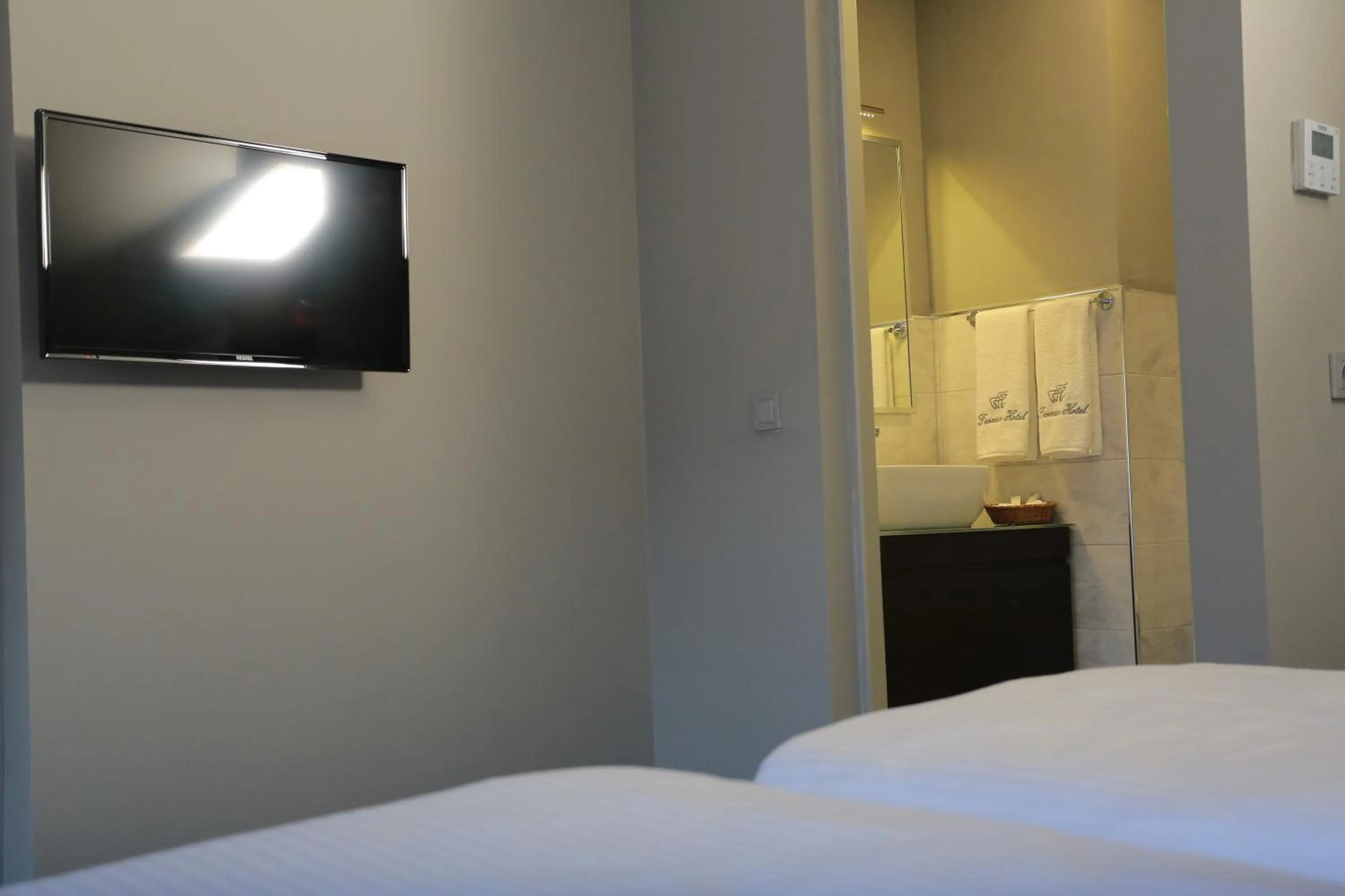 Bathroom, Bed in Ferman Pera Hotel