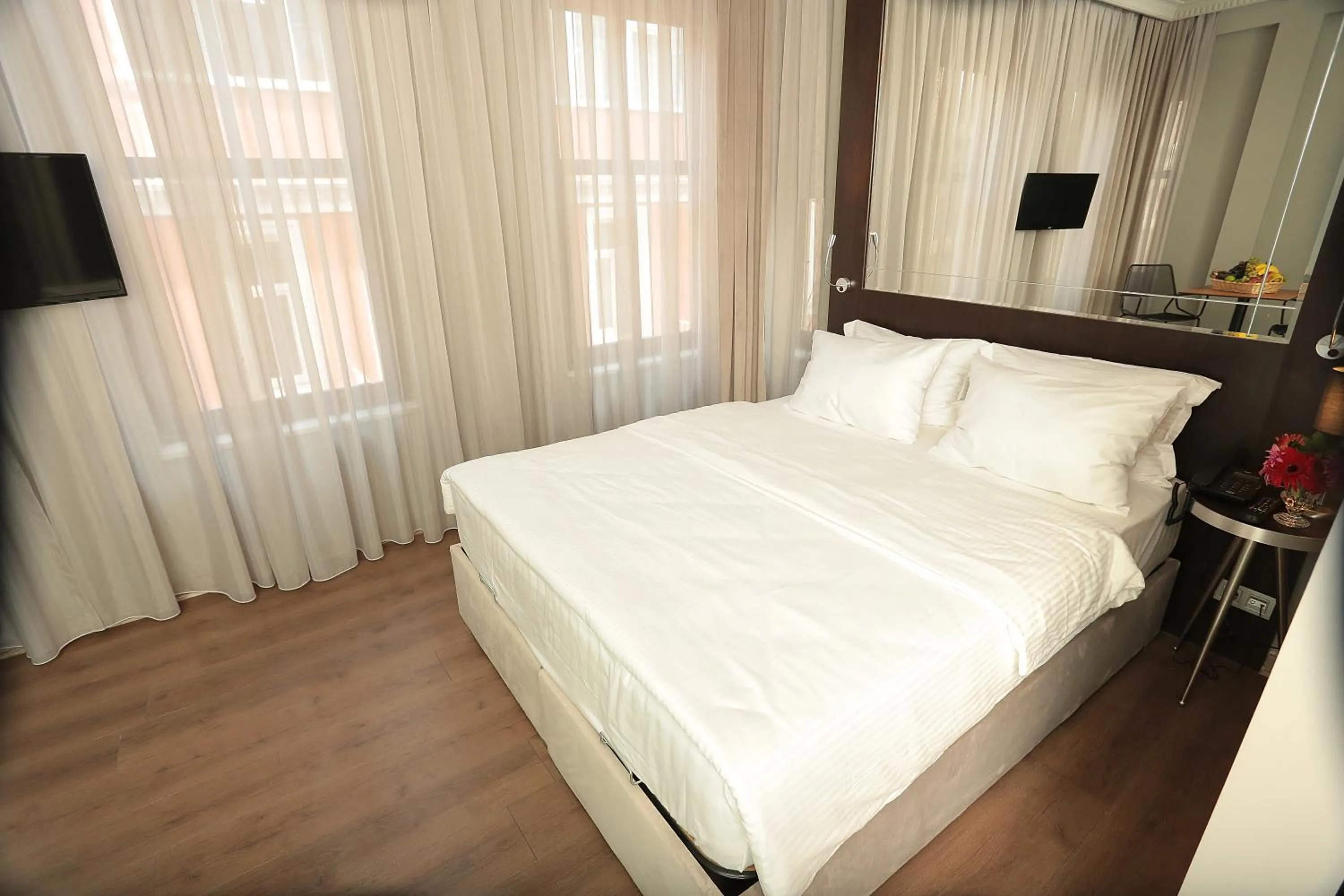 Other, Bed in Ferman Pera Hotel