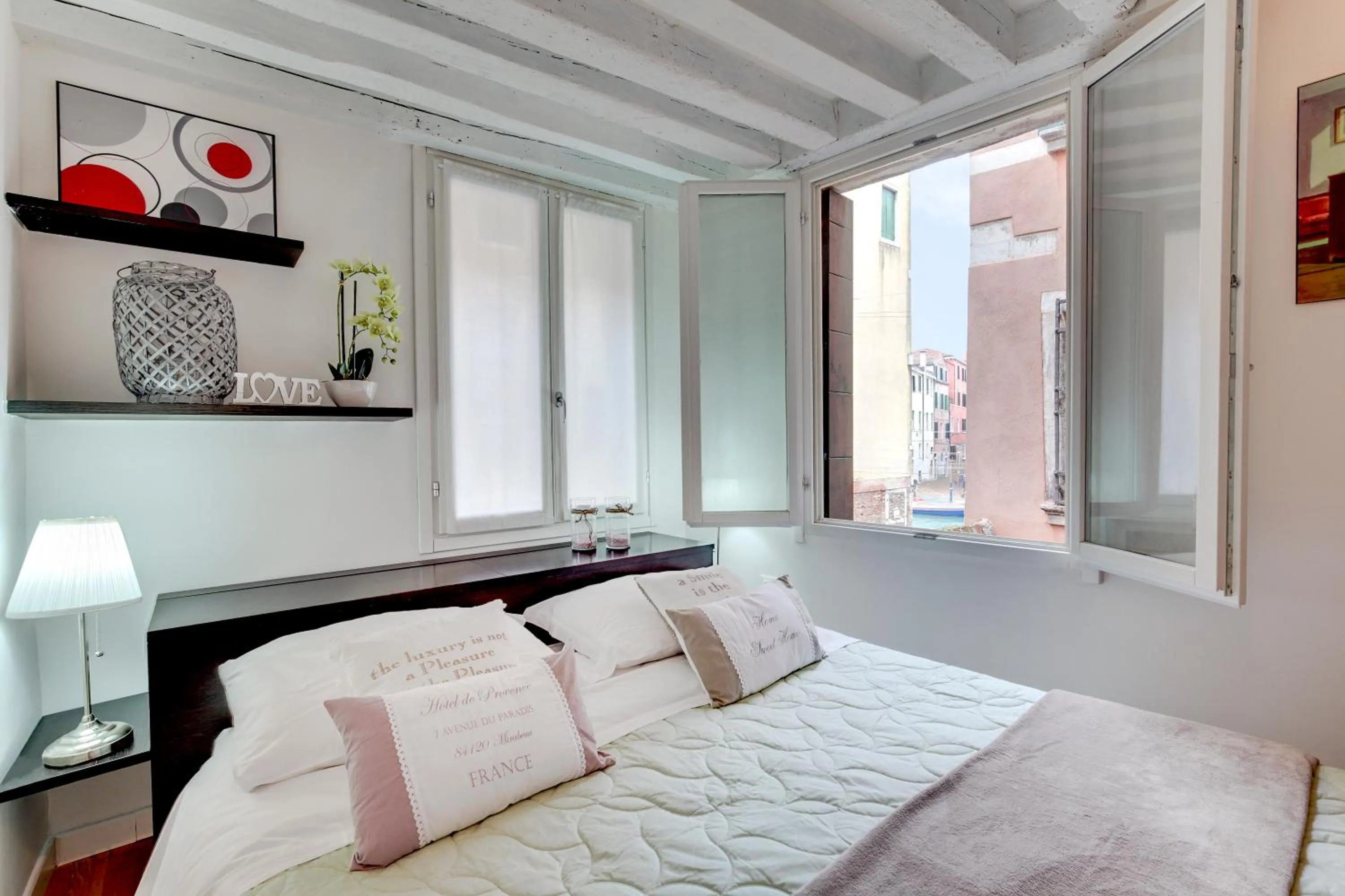 Cannaregio Canal View - Marco Polo by Wonderful Italy