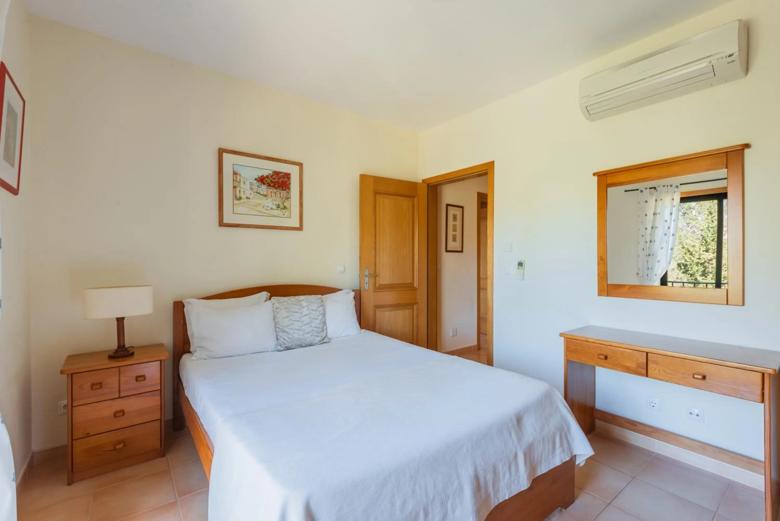 Bed in Estrela da Luz Resort