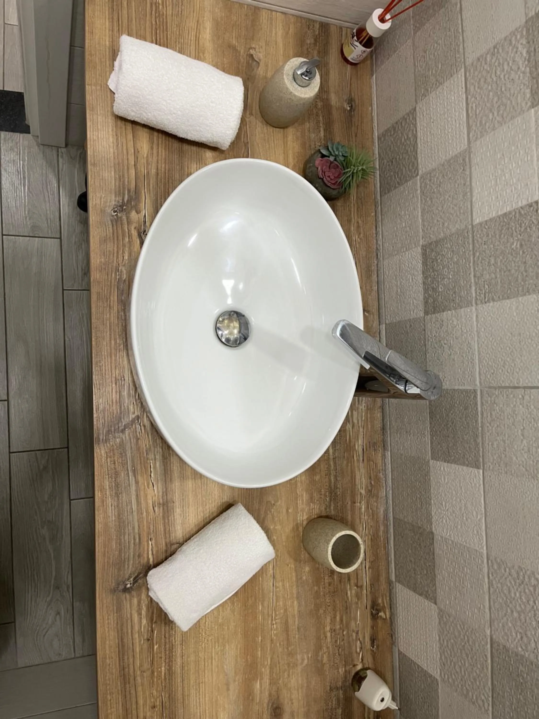 Bathroom in Napoli DownTown