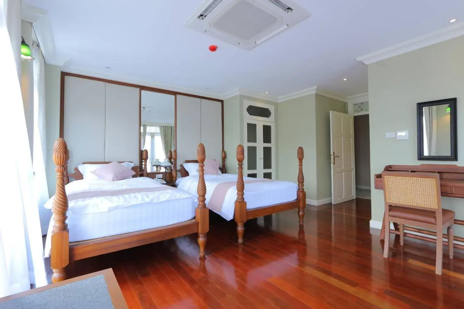 Twin Studio in Hiranyakul House Riverside Twin Studio in Hiranyakul House Riverside