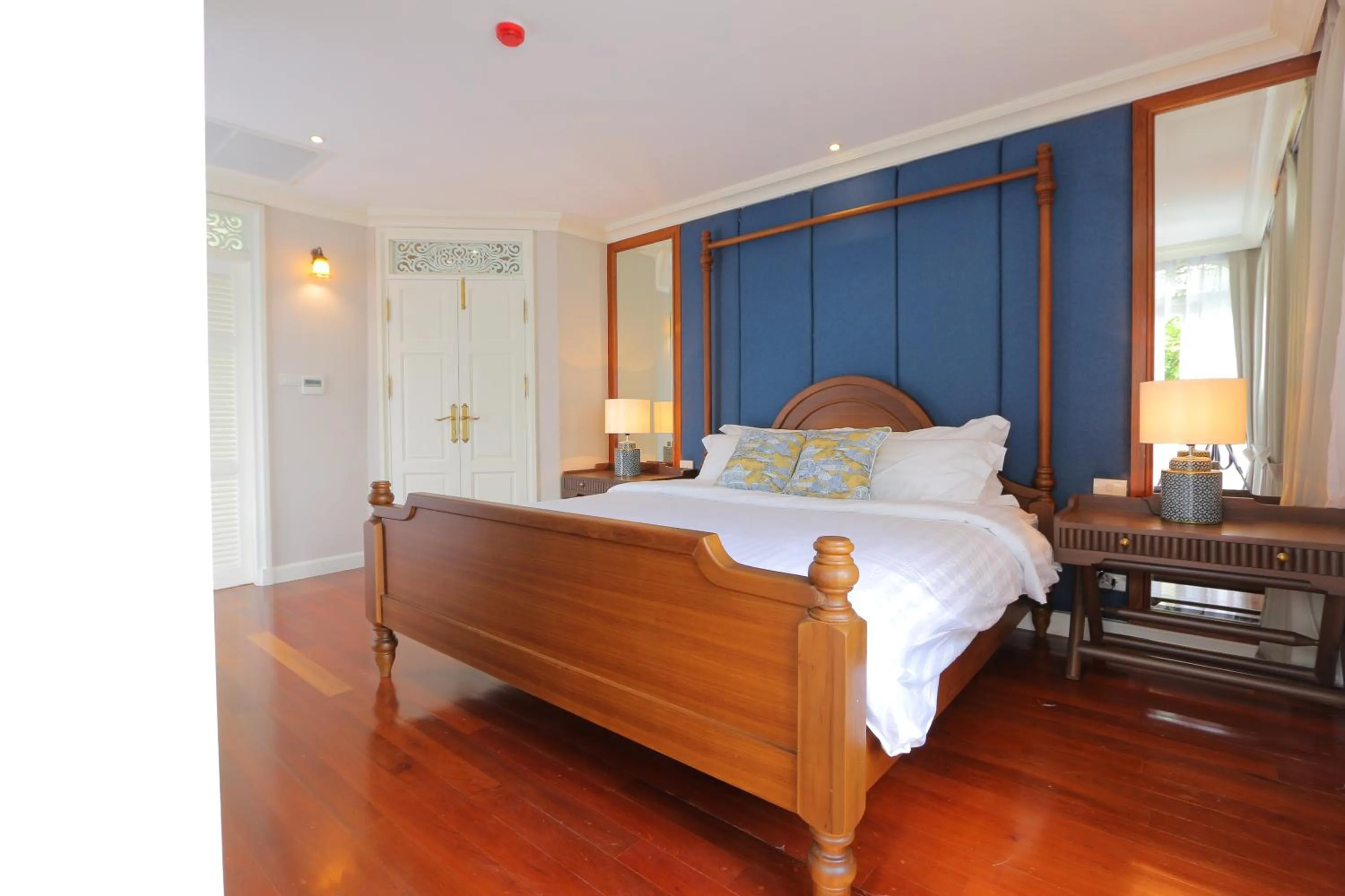 Bedroom, Bed in Hiranyakul House Riverside