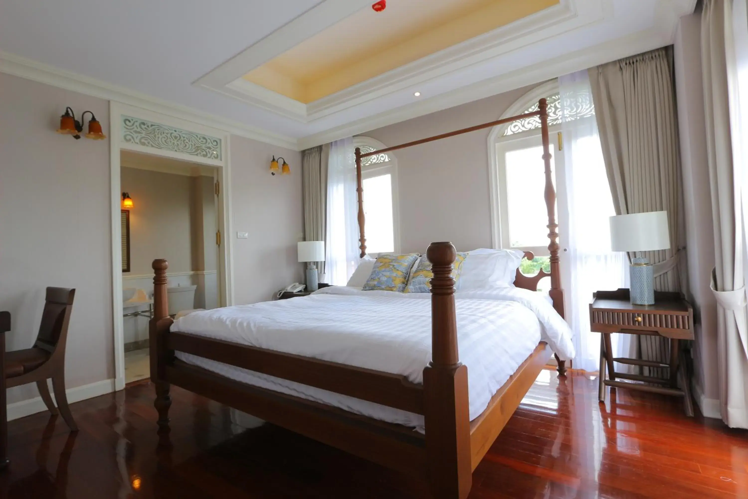 Superior Suite in Hiranyakul House Riverside Superior Suite in Hiranyakul House Riverside