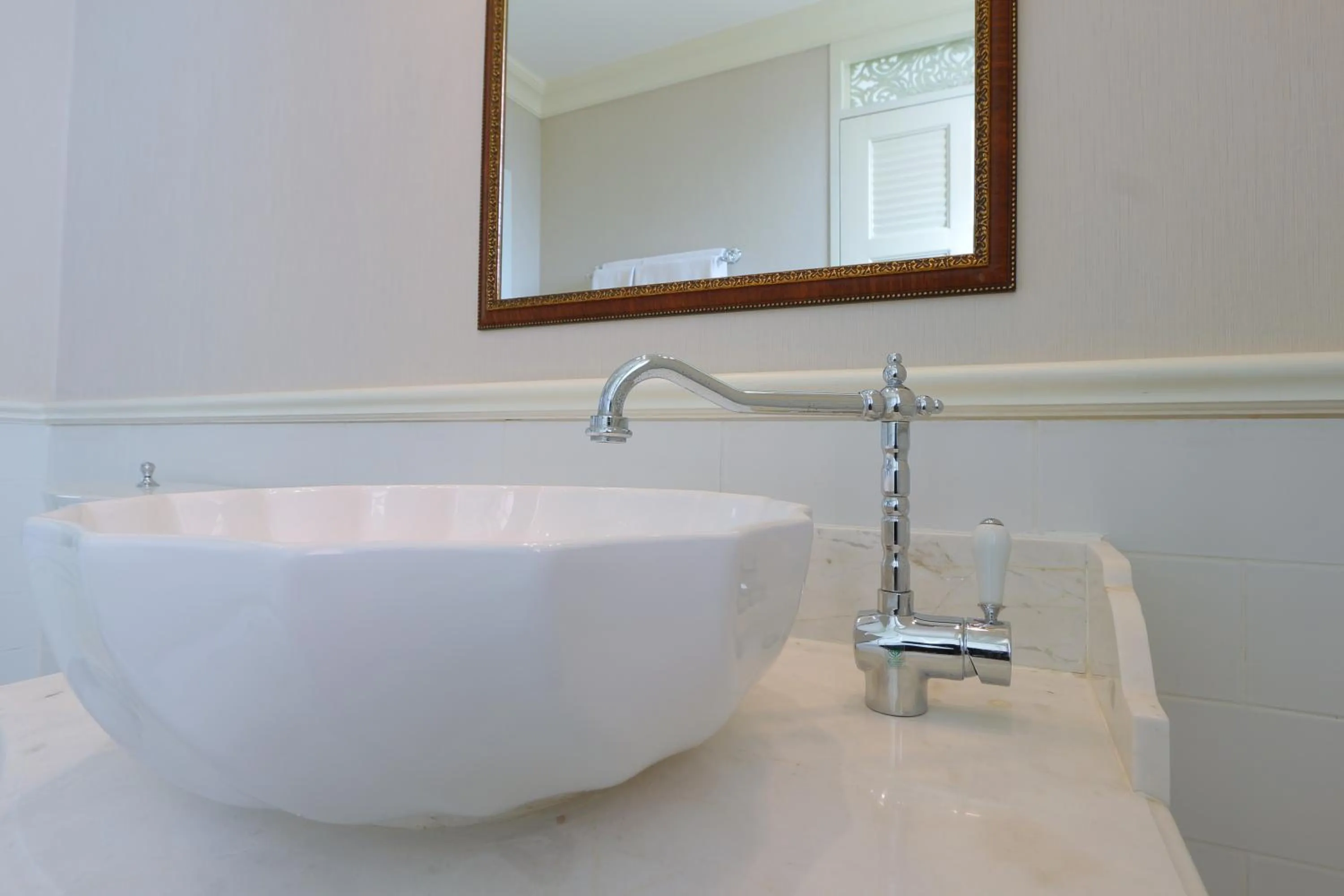 Bathroom in Hiranyakul House Riverside
