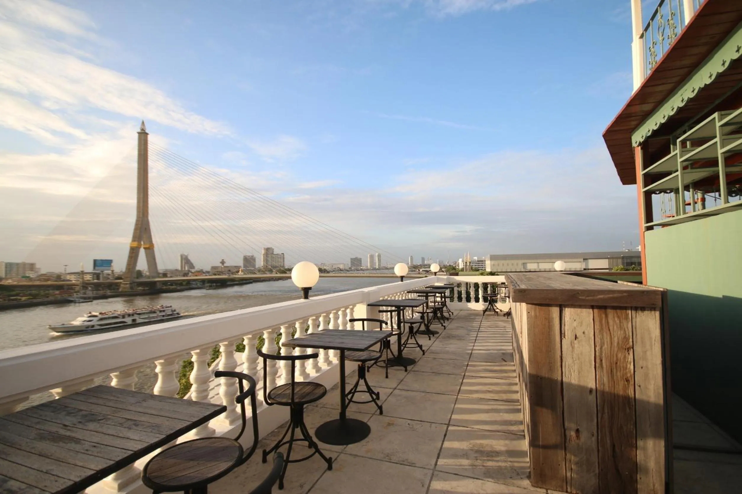 Nearby landmark in Hiranyakul House Riverside