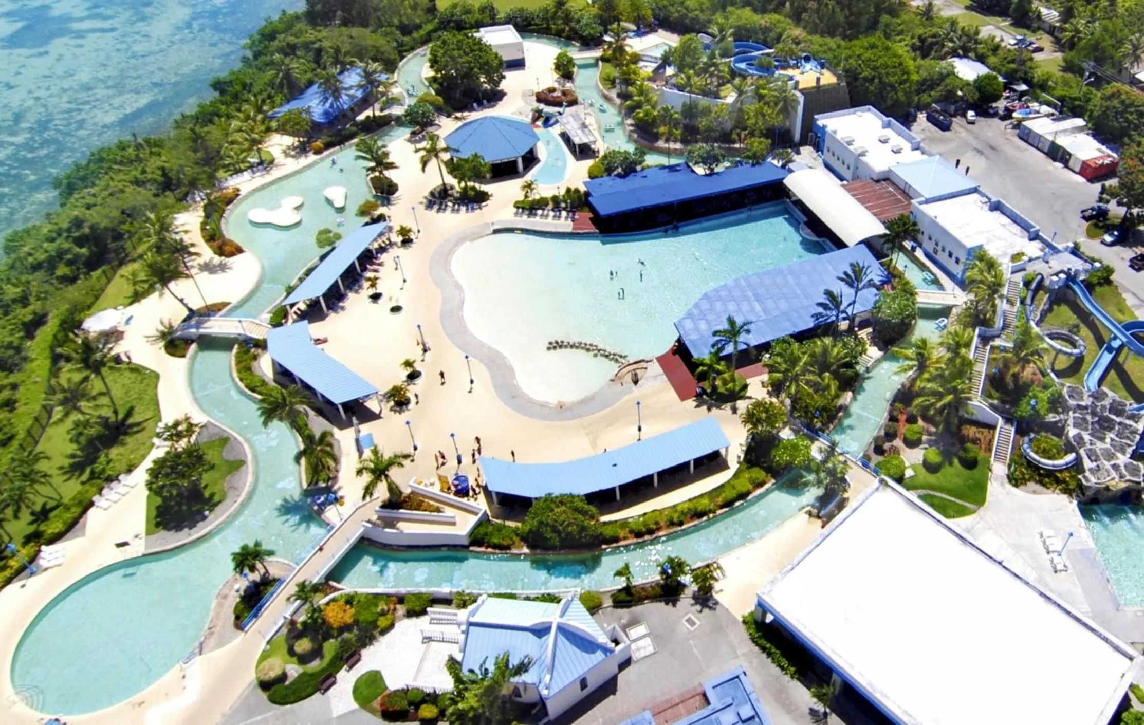 Swimming pool in Hoshino Resorts RISONARE Guam