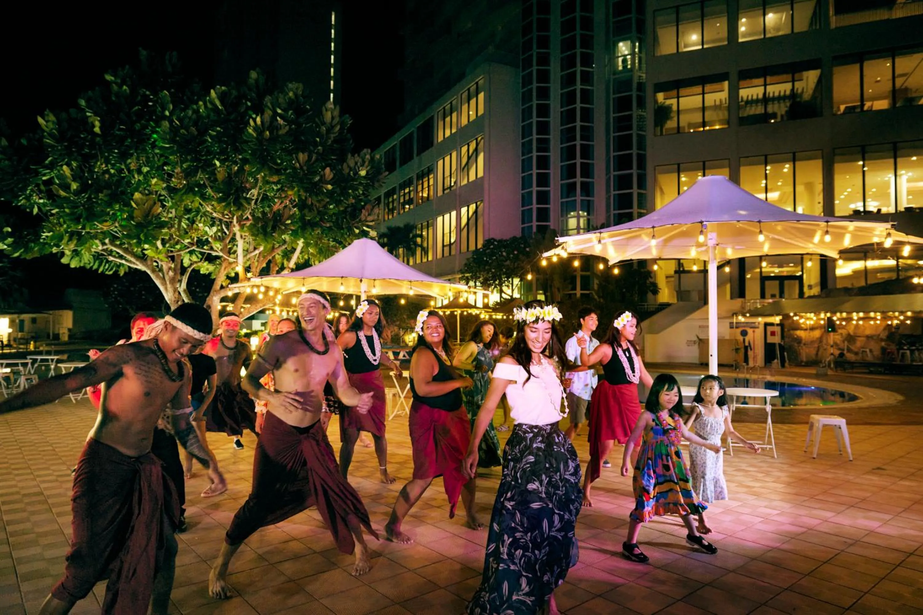 Entertainment in Hoshino Resorts RISONARE Guam