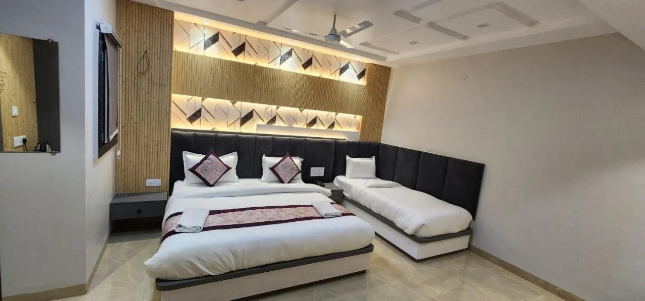 Superior Triple Room in Hotel Varanasi Heritage