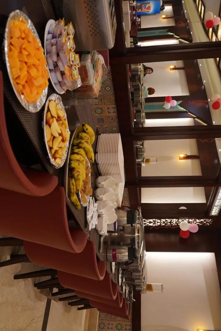 Restaurant/places to eat in Hotel Varanasi Heritage