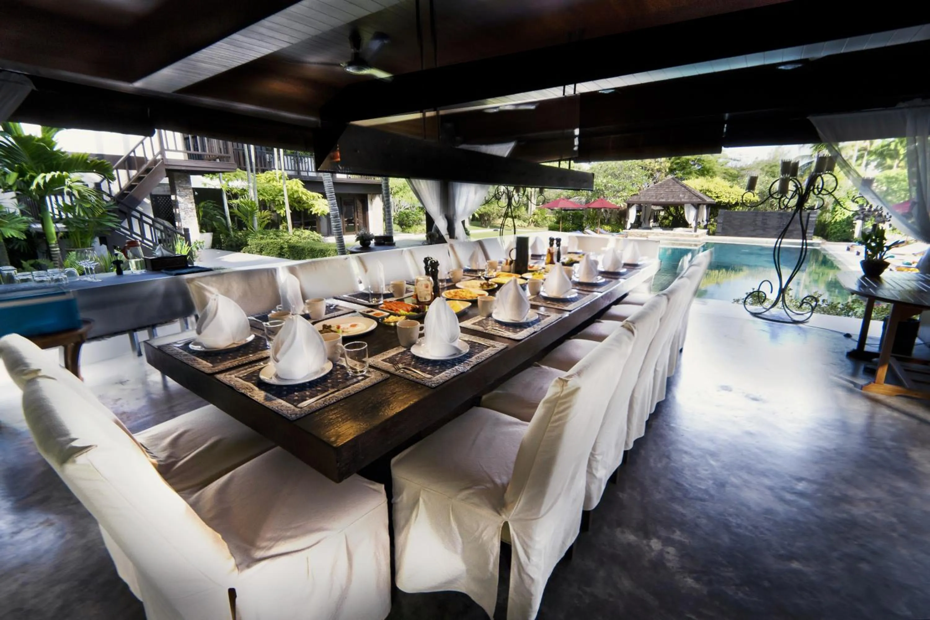 Restaurant/places to eat in Tamarind Exclusive Villa