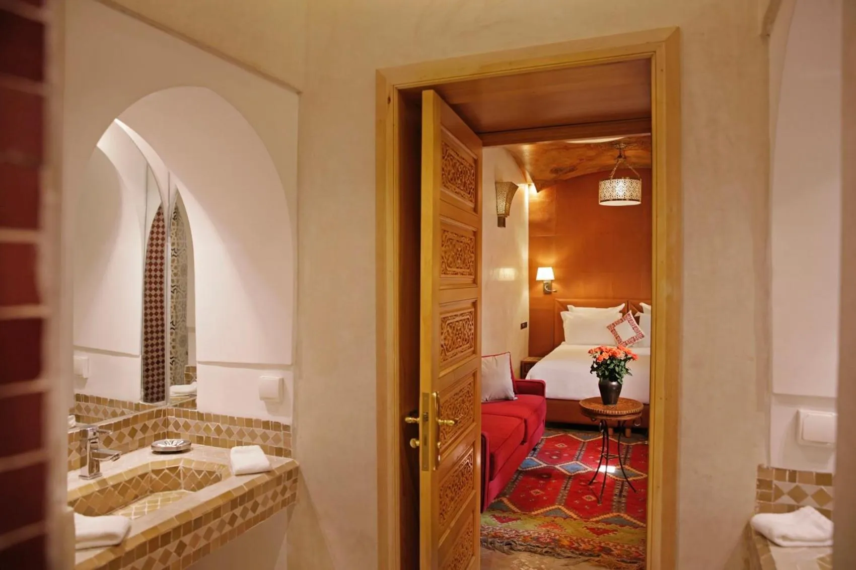Bathroom in Elegancia Riad Boutique & SPA