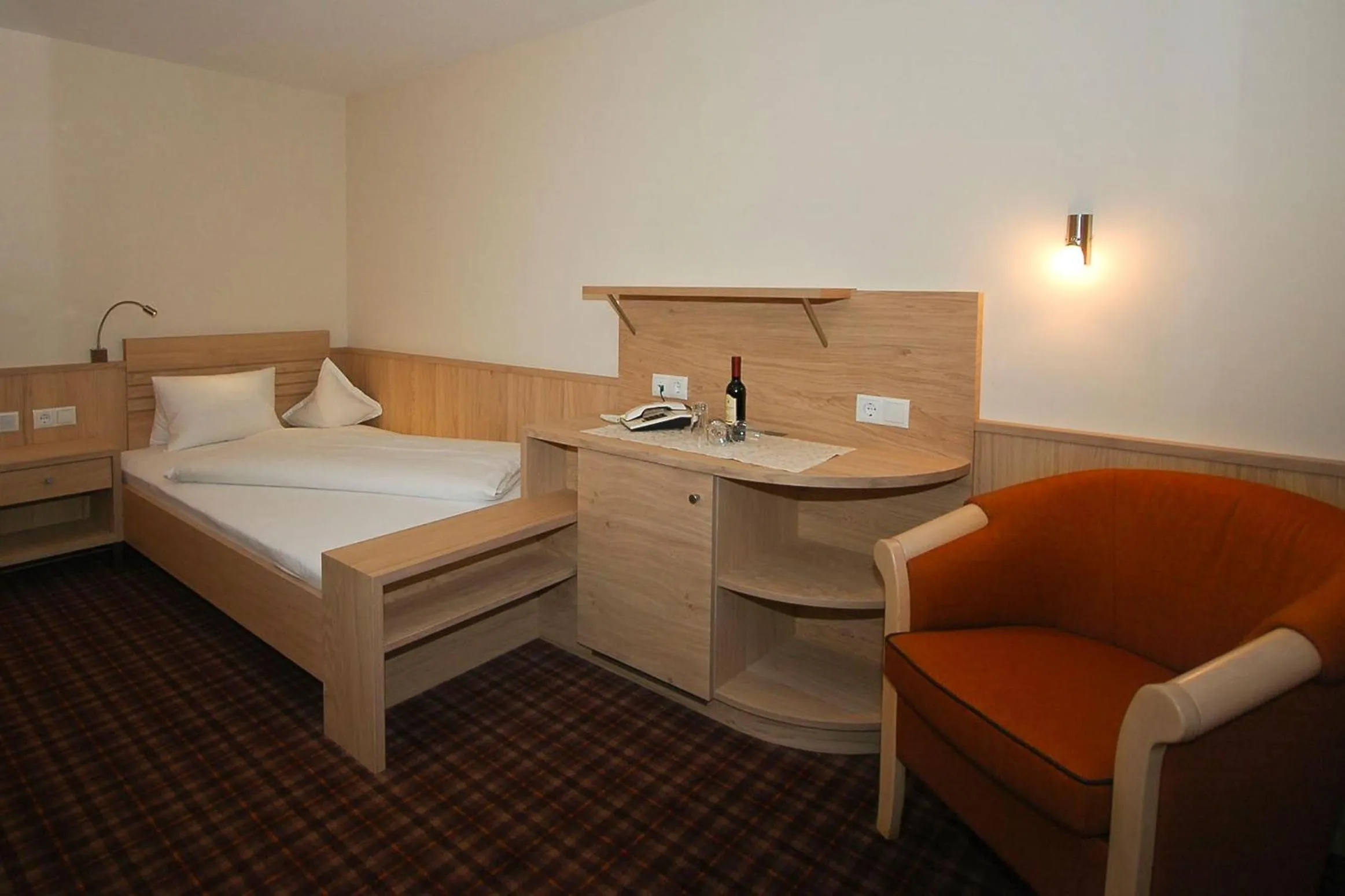 Photo of the whole room, Bed in Appart & Hotel Garni Villa Knauer