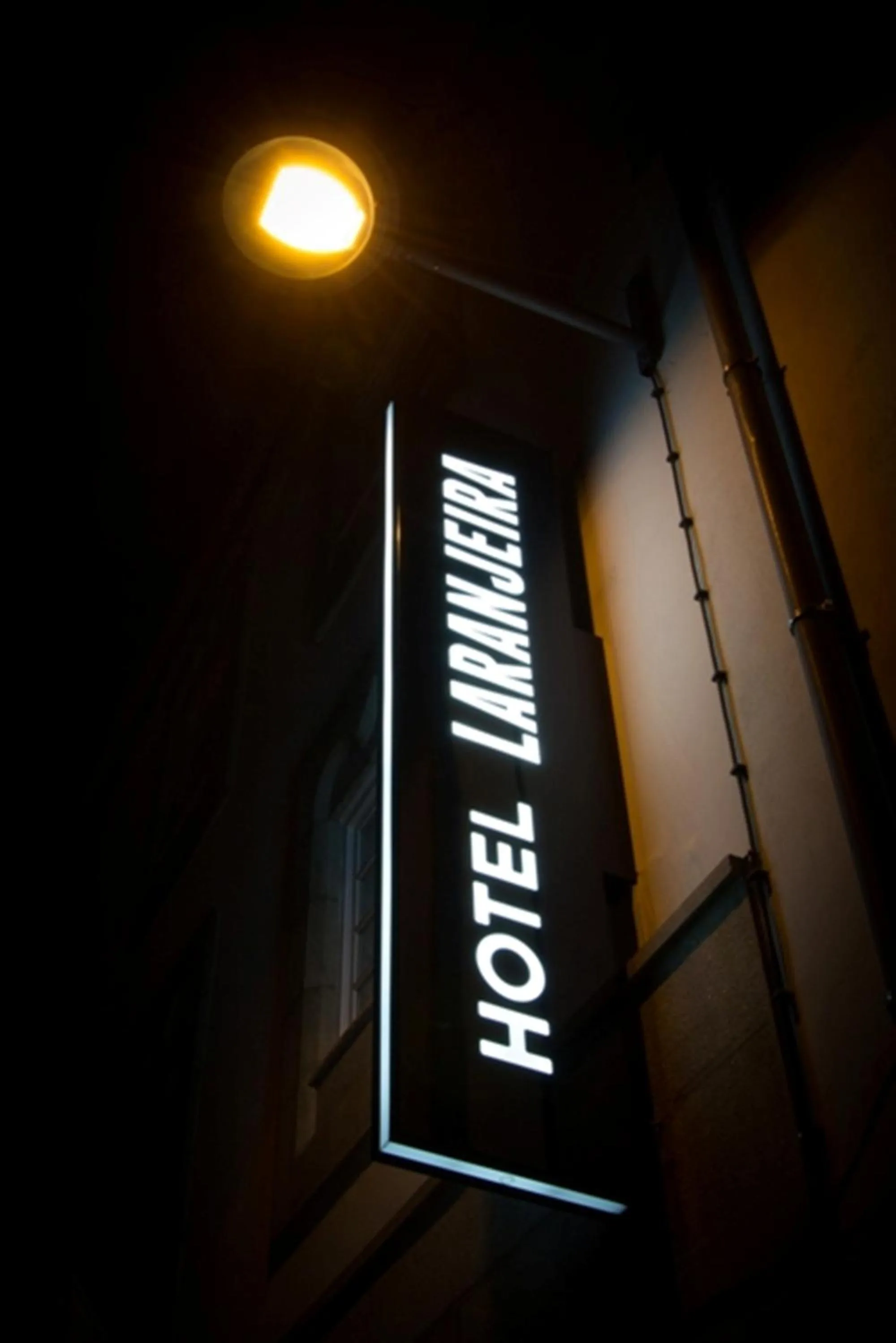 Facade/entrance in Hotel Laranjeira