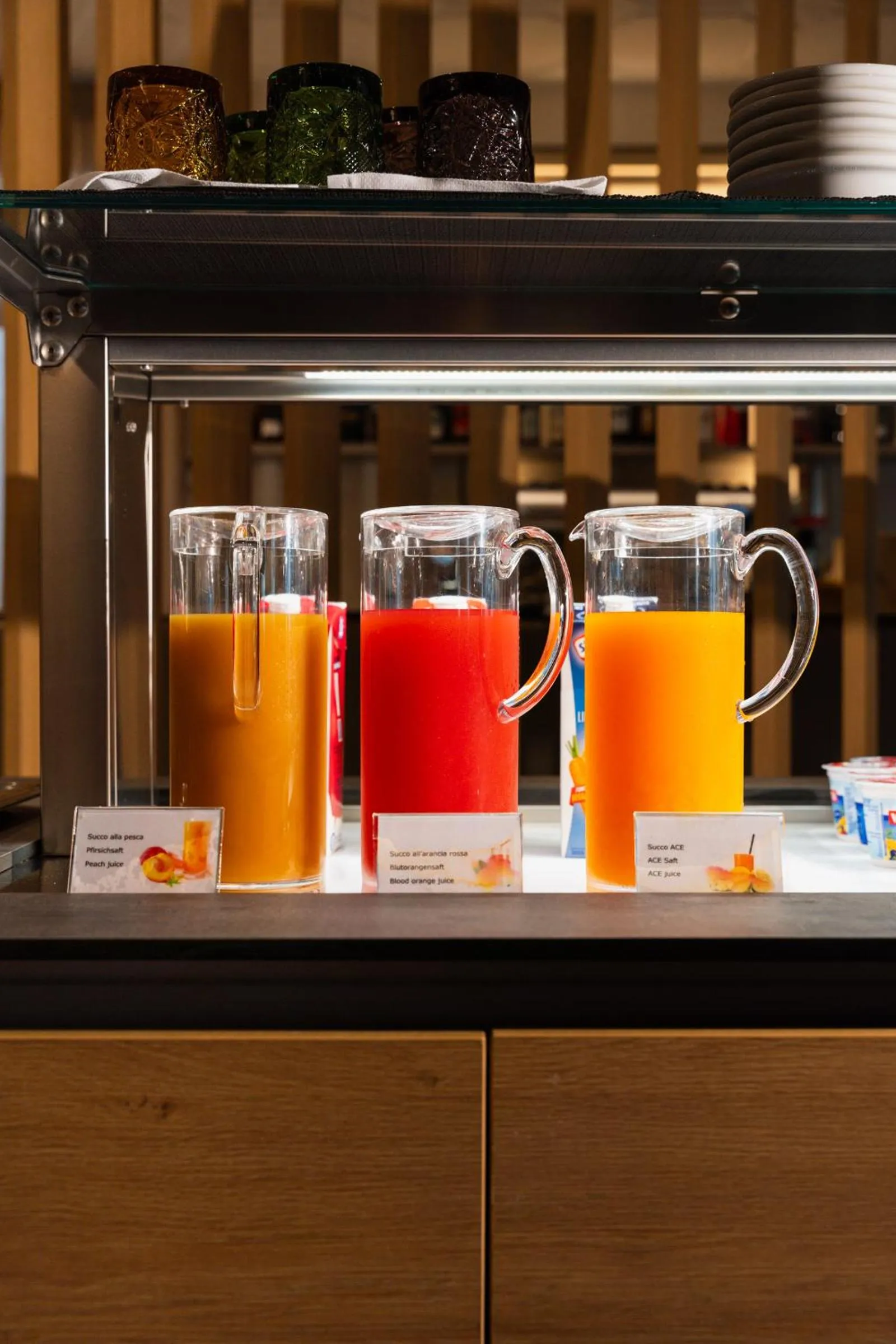 Breakfast in Hotel Souvenir