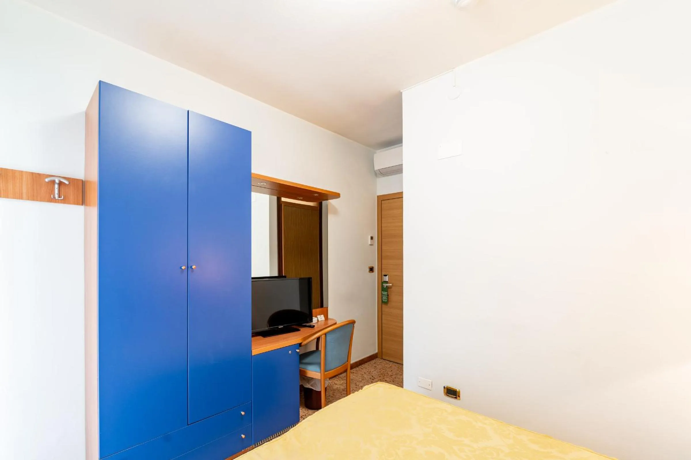 Bed in Hotel Souvenir