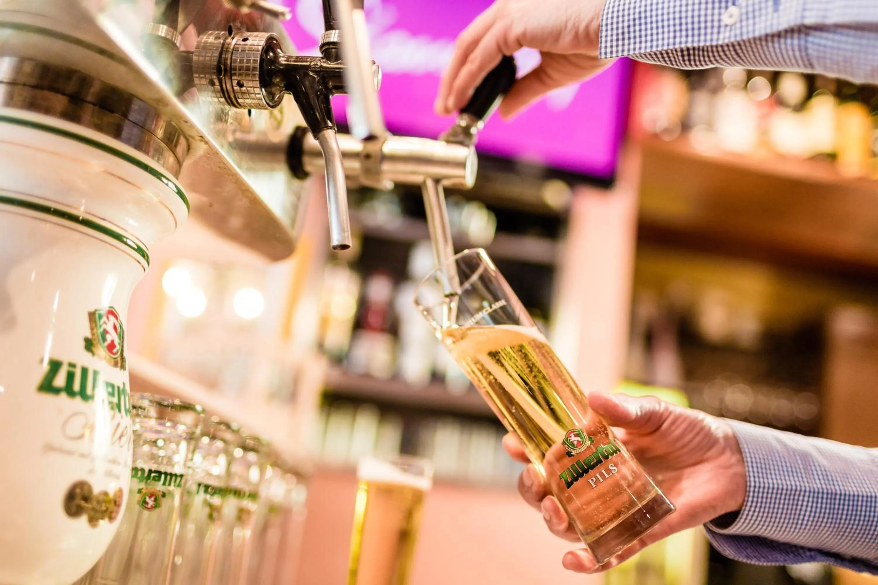 Restaurant/places to eat in Hotel Standlhof Zillertal