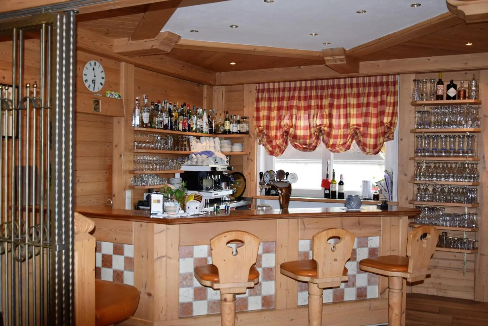 Lounge or bar in Park Hotel Villa Etschland