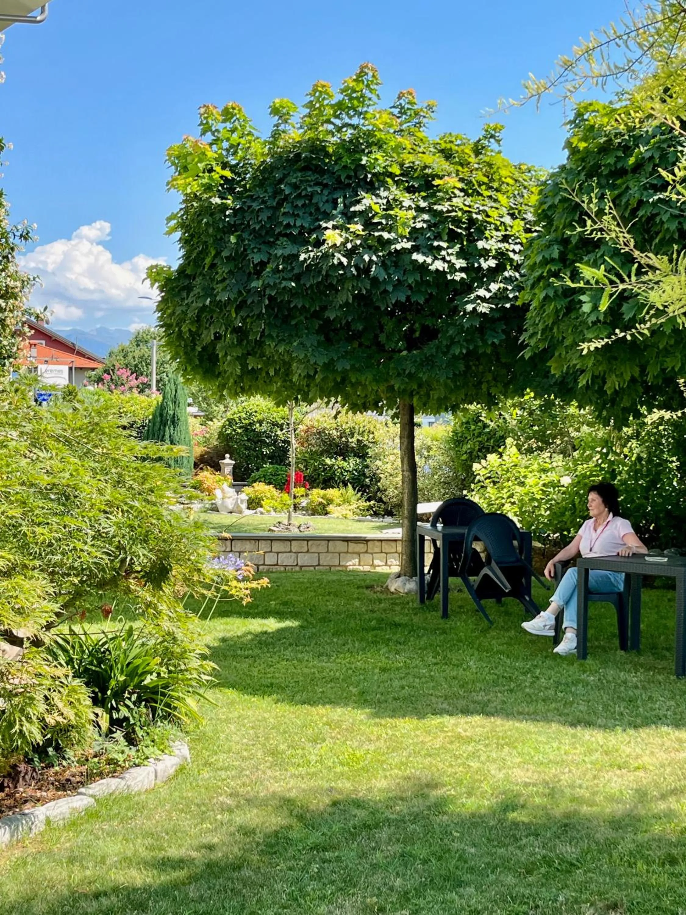 Spring in Eremes Rooms & Apartments