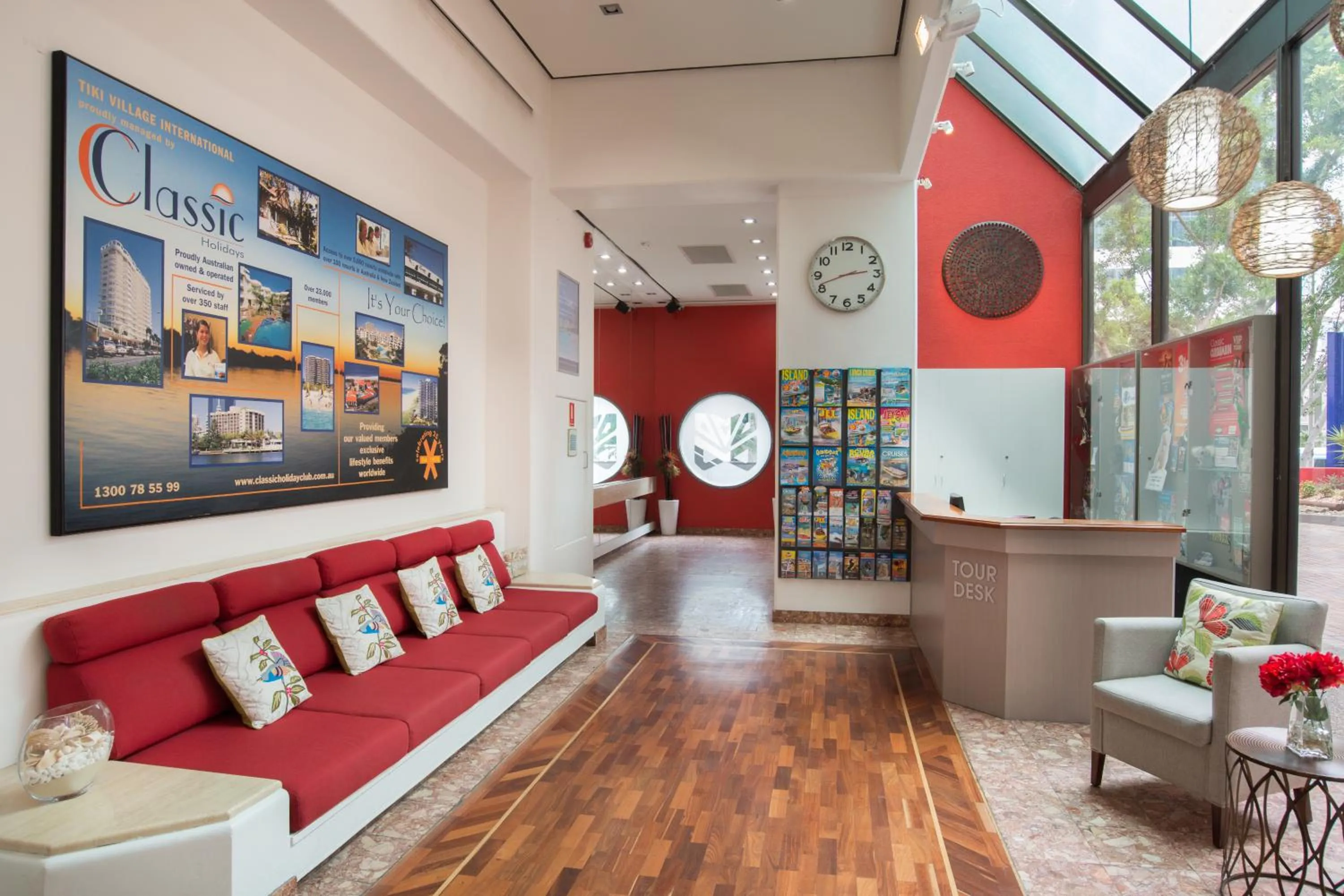 Property building in Tiki Hotel Apartments Surfers Paradise