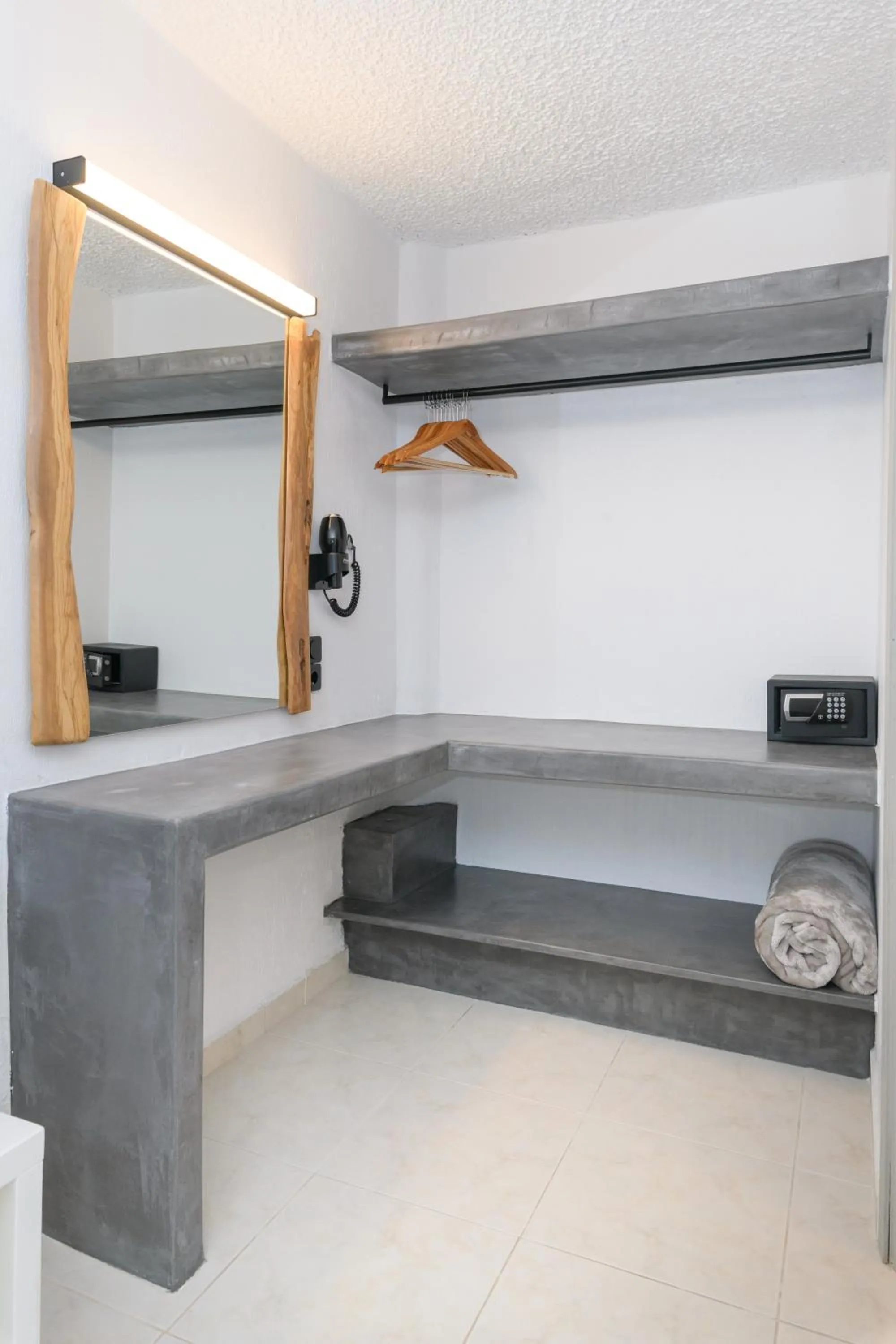 wardrobe in Sunset View Hotel