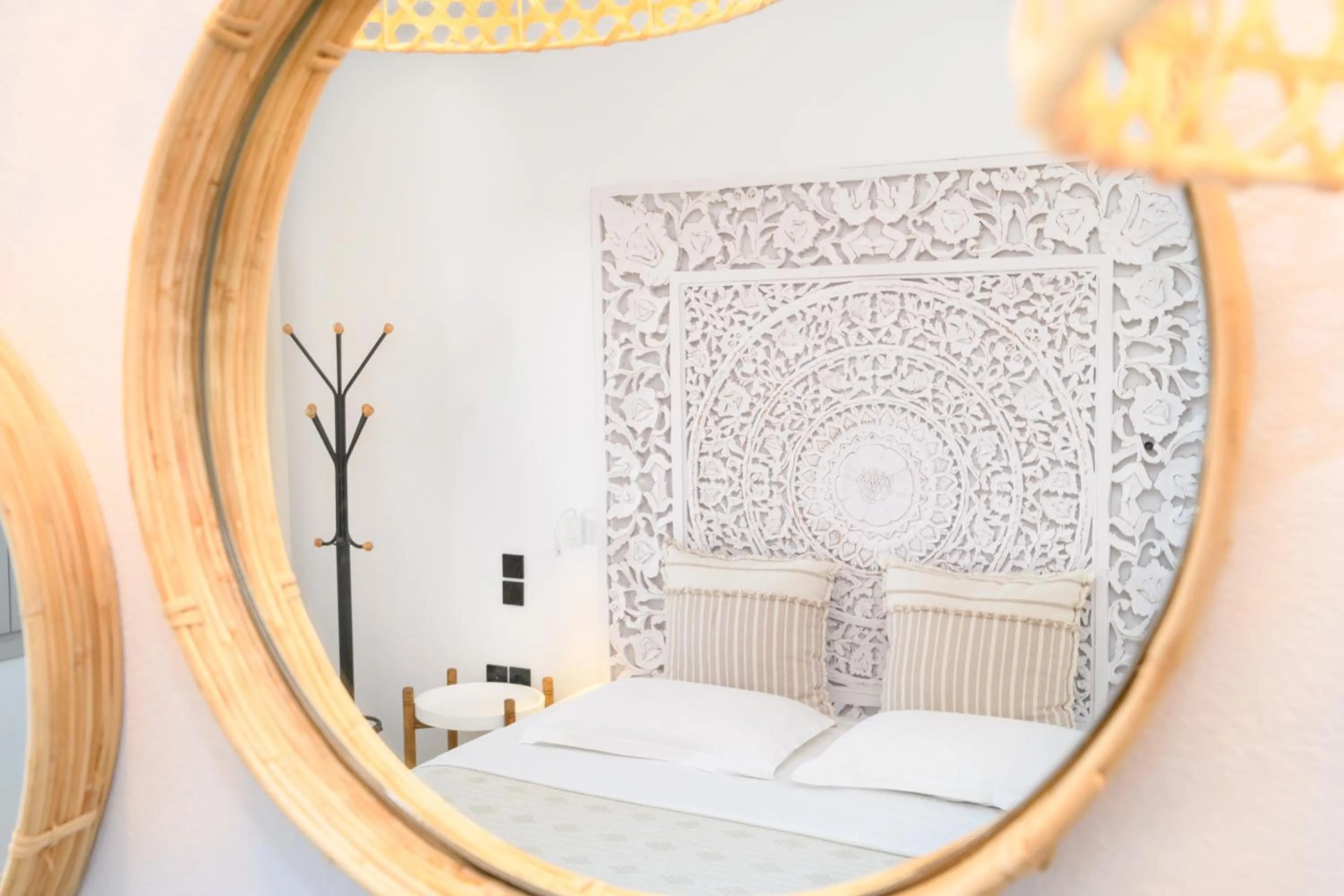 Decorative detail in Sunset View Hotel