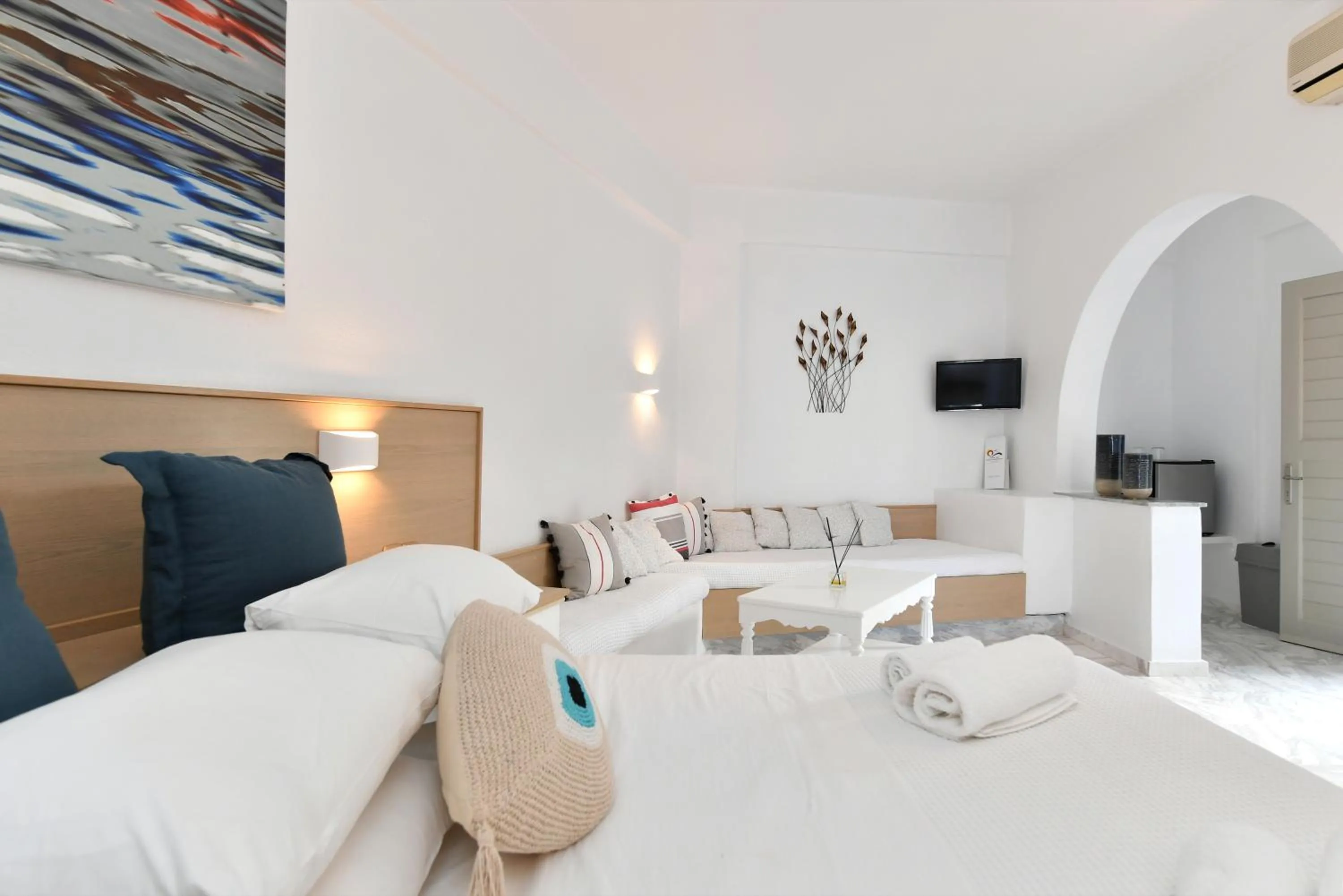 Bedroom in Sunset View Hotel