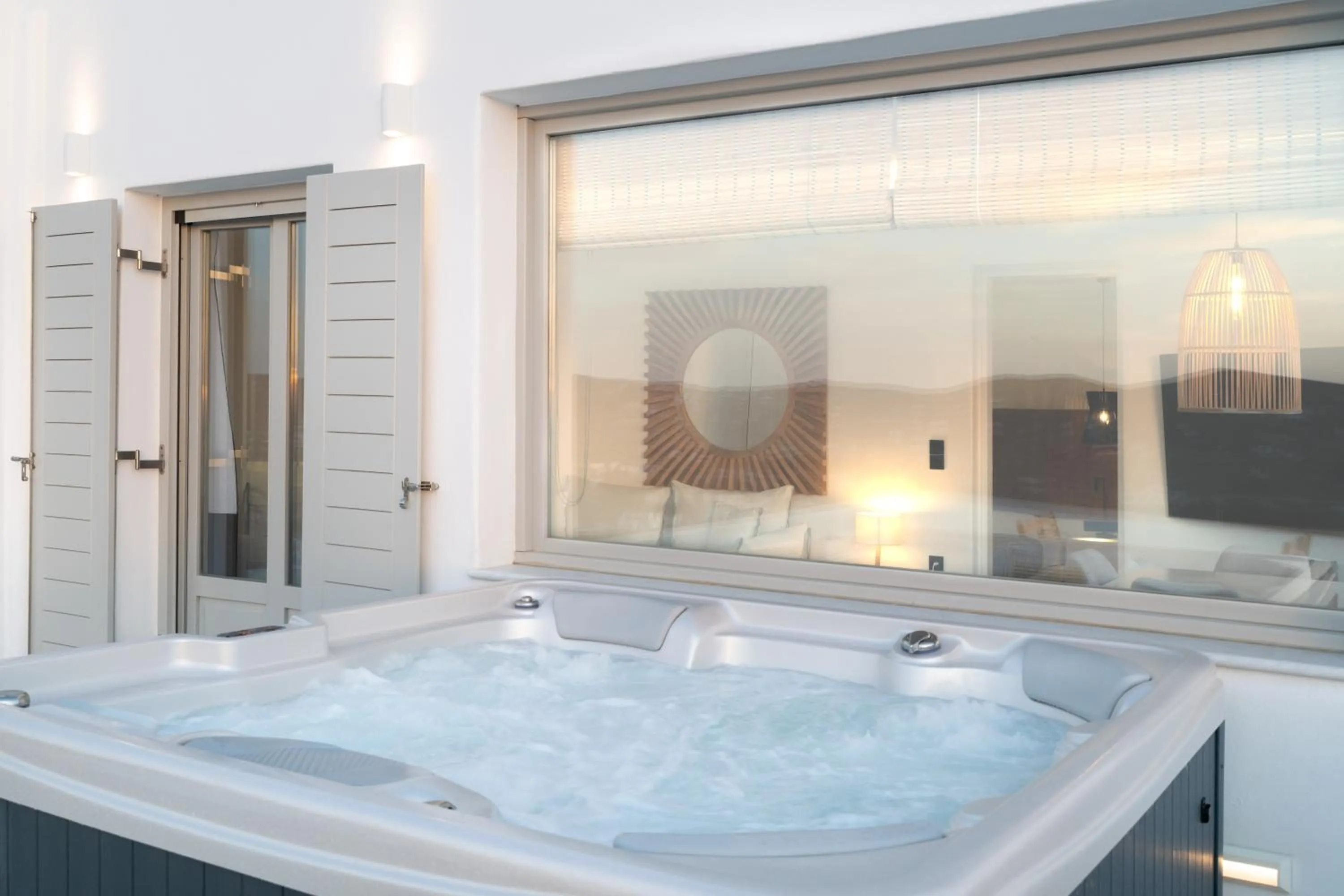 Hot Tub in Sunset View Hotel