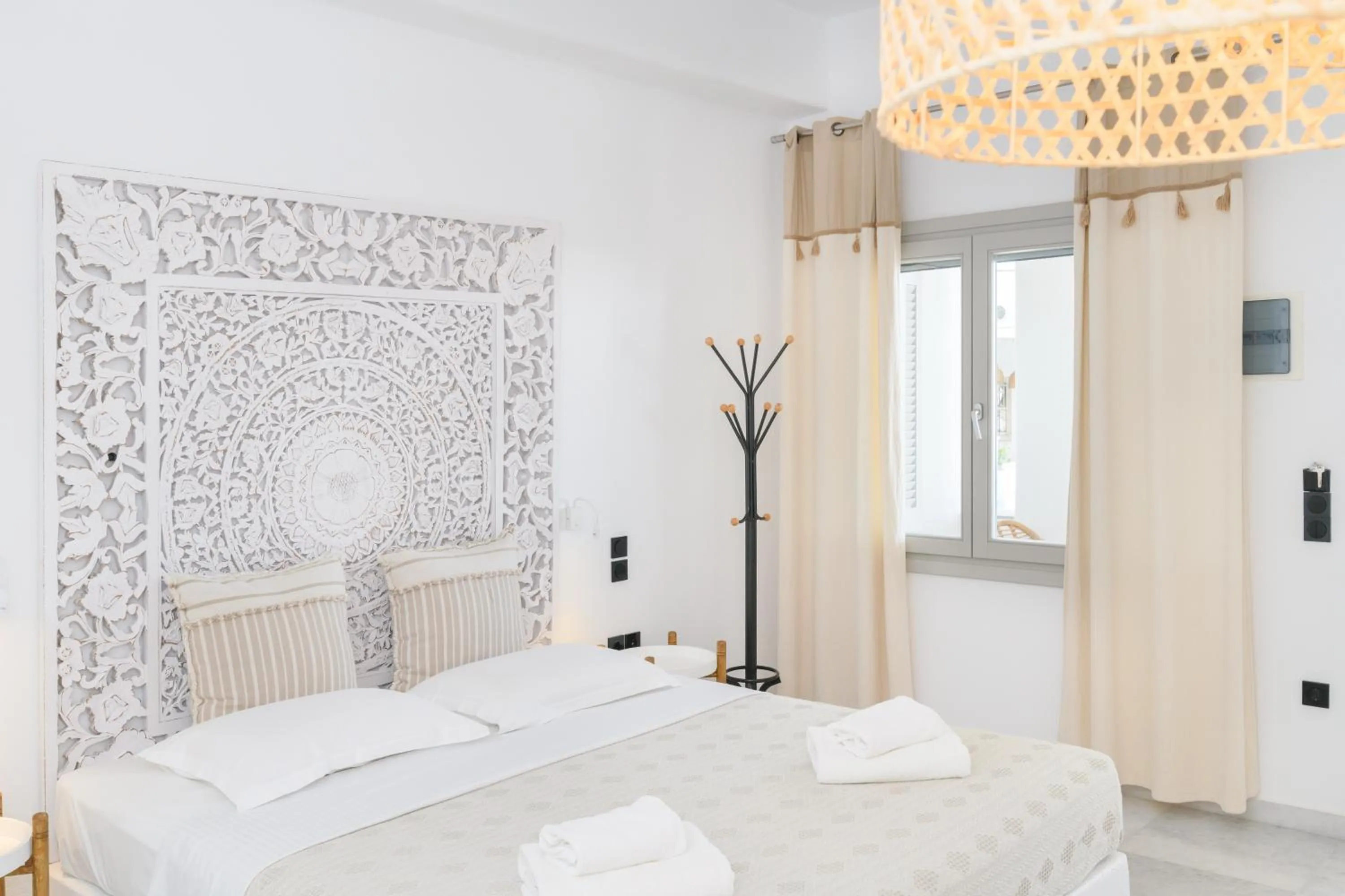 Bedroom in Sunset View Hotel