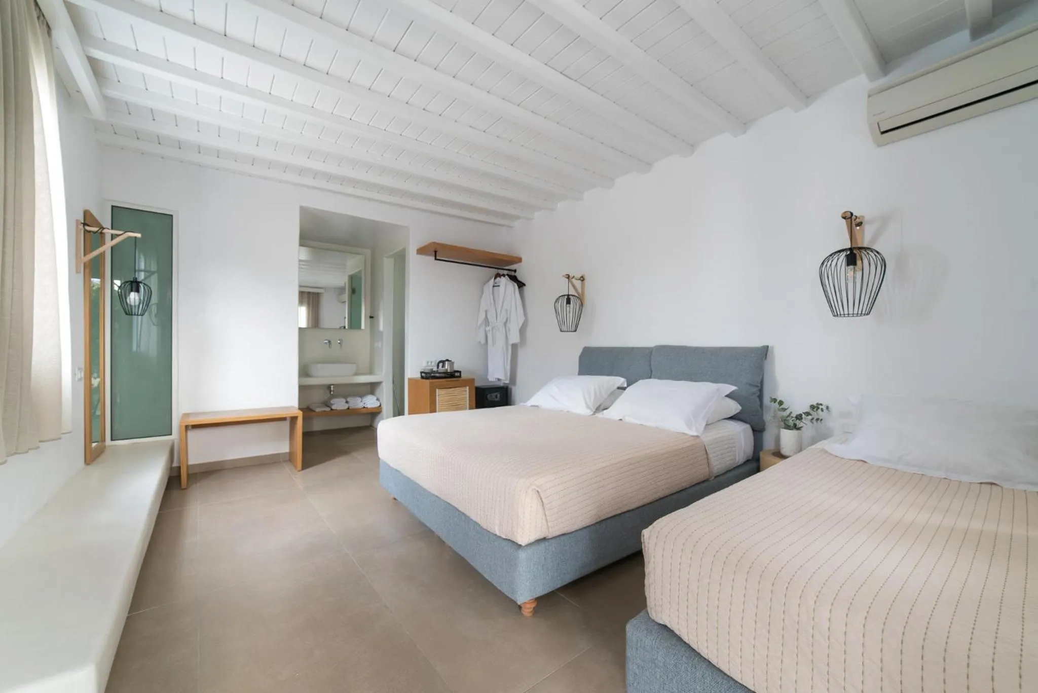 Bedroom, Bed in Vienoula's Garden Hotel