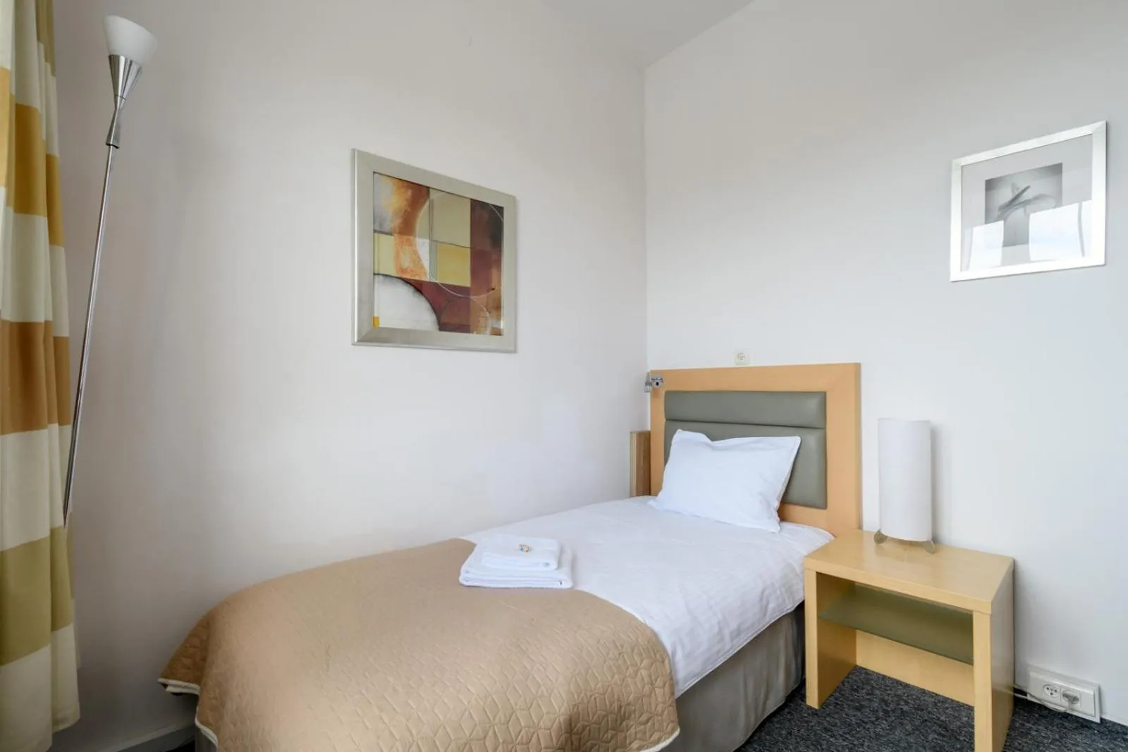 Photo of the whole room, Bed in 404 Rooms Wilanowska