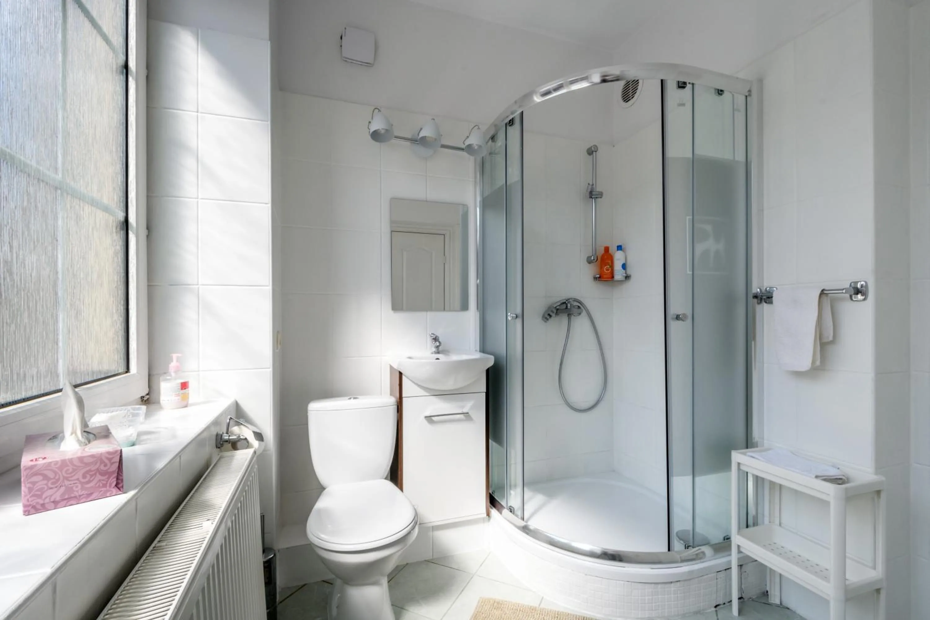 Bathroom in 404 Rooms Wilanowska